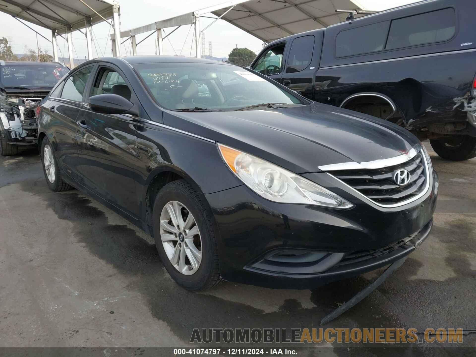 5NPEB4AC7DH758393 HYUNDAI SONATA 2013