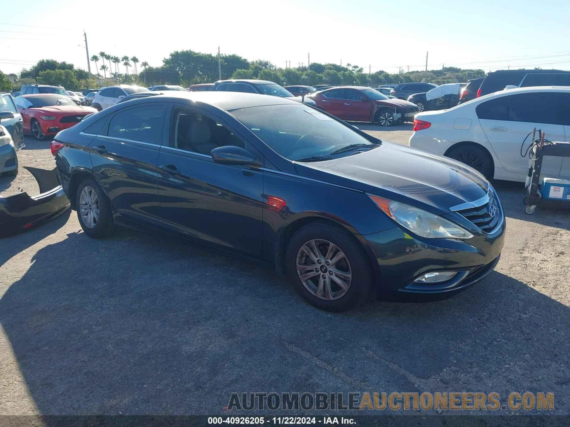 5NPEB4AC7DH791068 HYUNDAI SONATA 2013