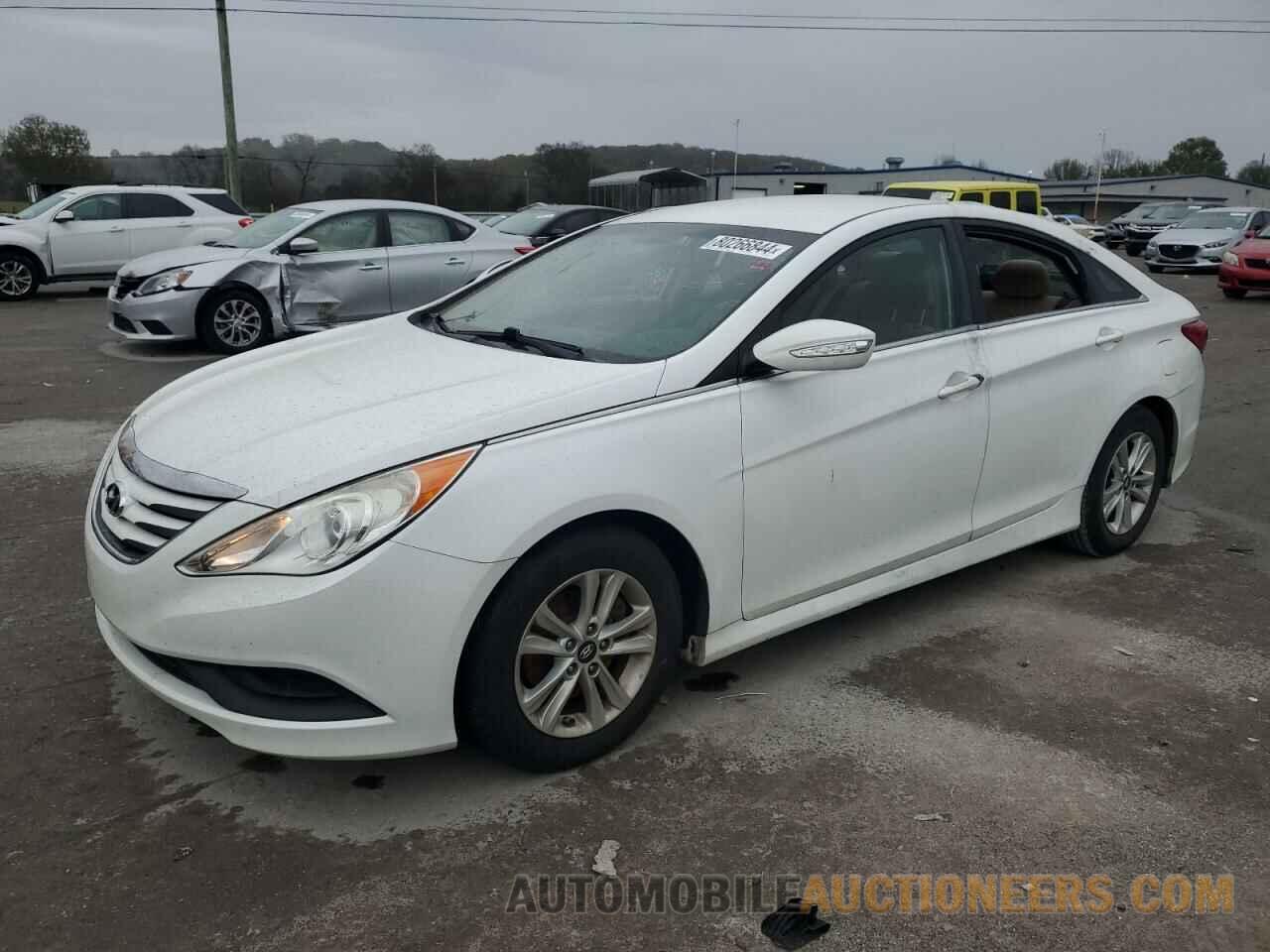 5NPEB4AC7EH895013 HYUNDAI SONATA 2014