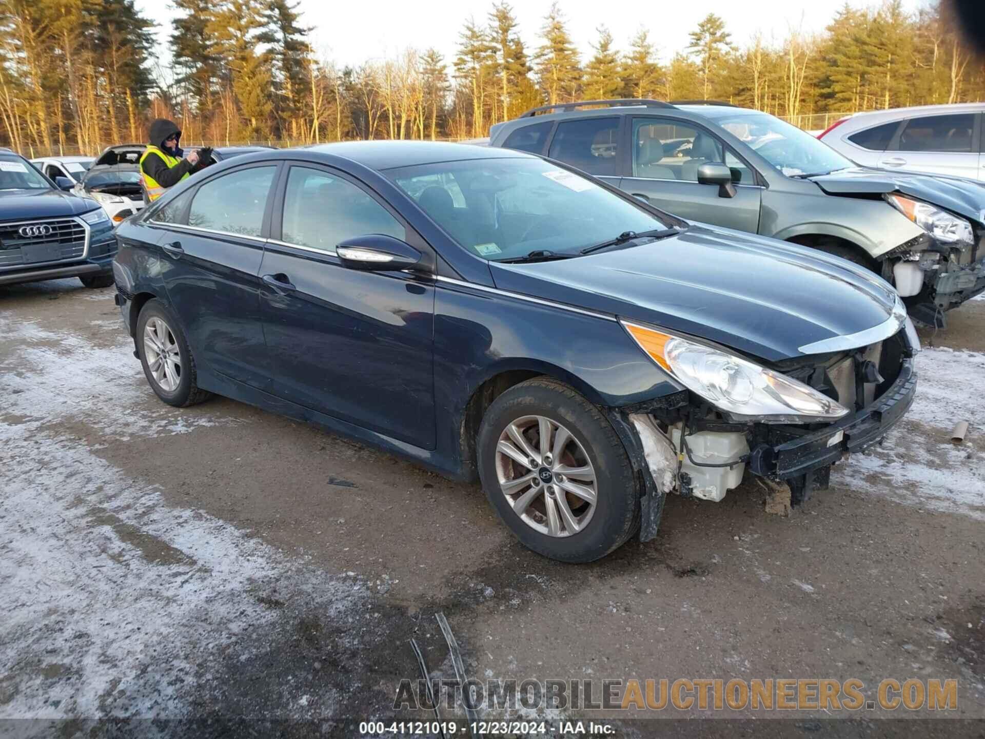 5NPEB4AC7EH947059 HYUNDAI SONATA 2014