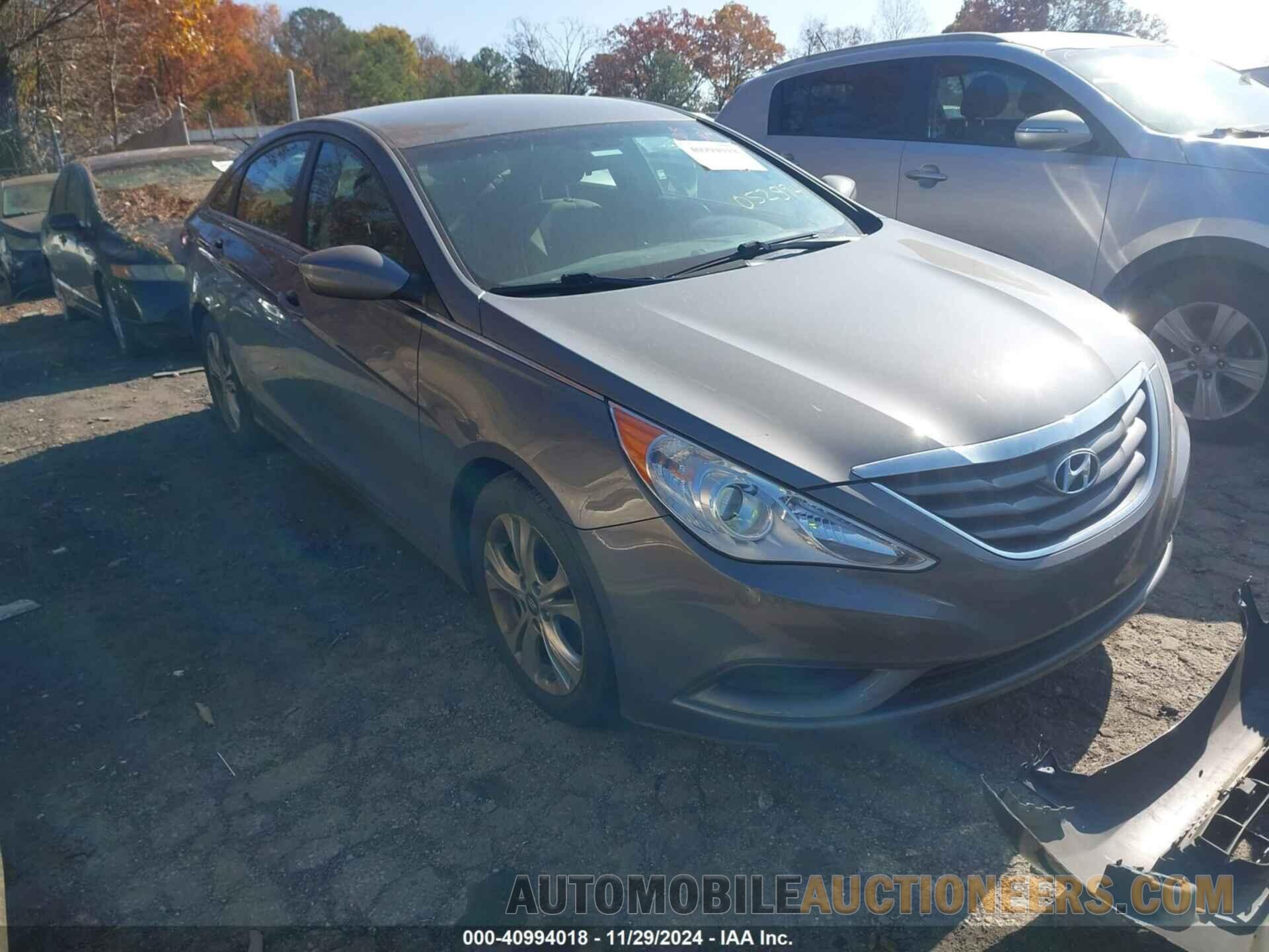 5NPEB4AC8BH052594 HYUNDAI SONATA 2011