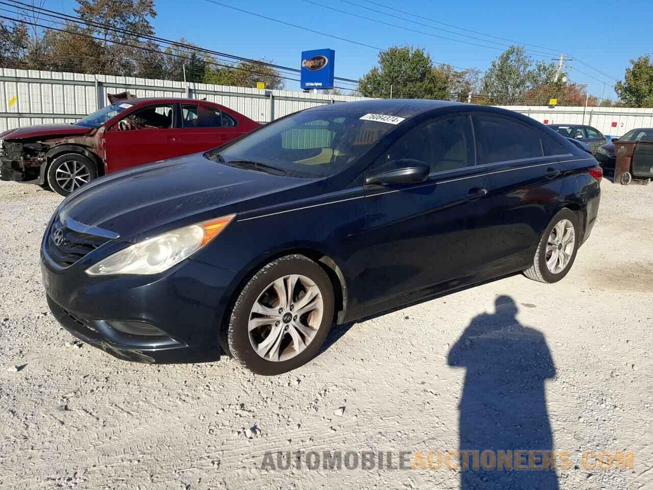 5NPEB4AC8BH054135 HYUNDAI SONATA 2011