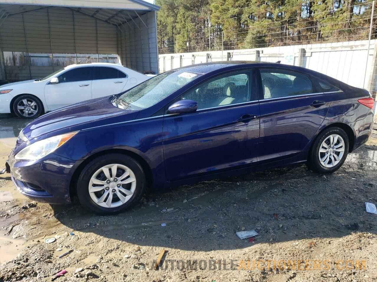 5NPEB4AC8BH061716 HYUNDAI SONATA 2011