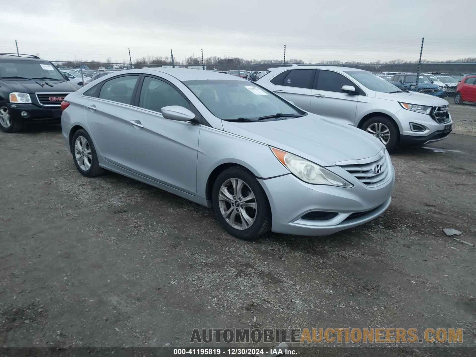 5NPEB4AC8BH063854 HYUNDAI SONATA 2011