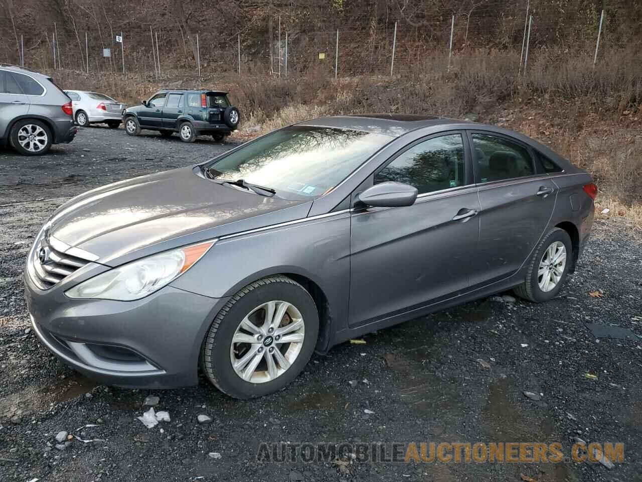 5NPEB4AC8BH119954 HYUNDAI SONATA 2011