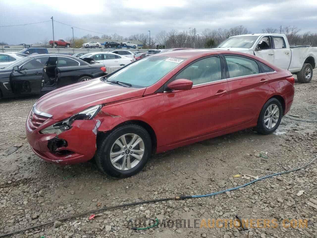 5NPEB4AC8BH156650 HYUNDAI SONATA 2011