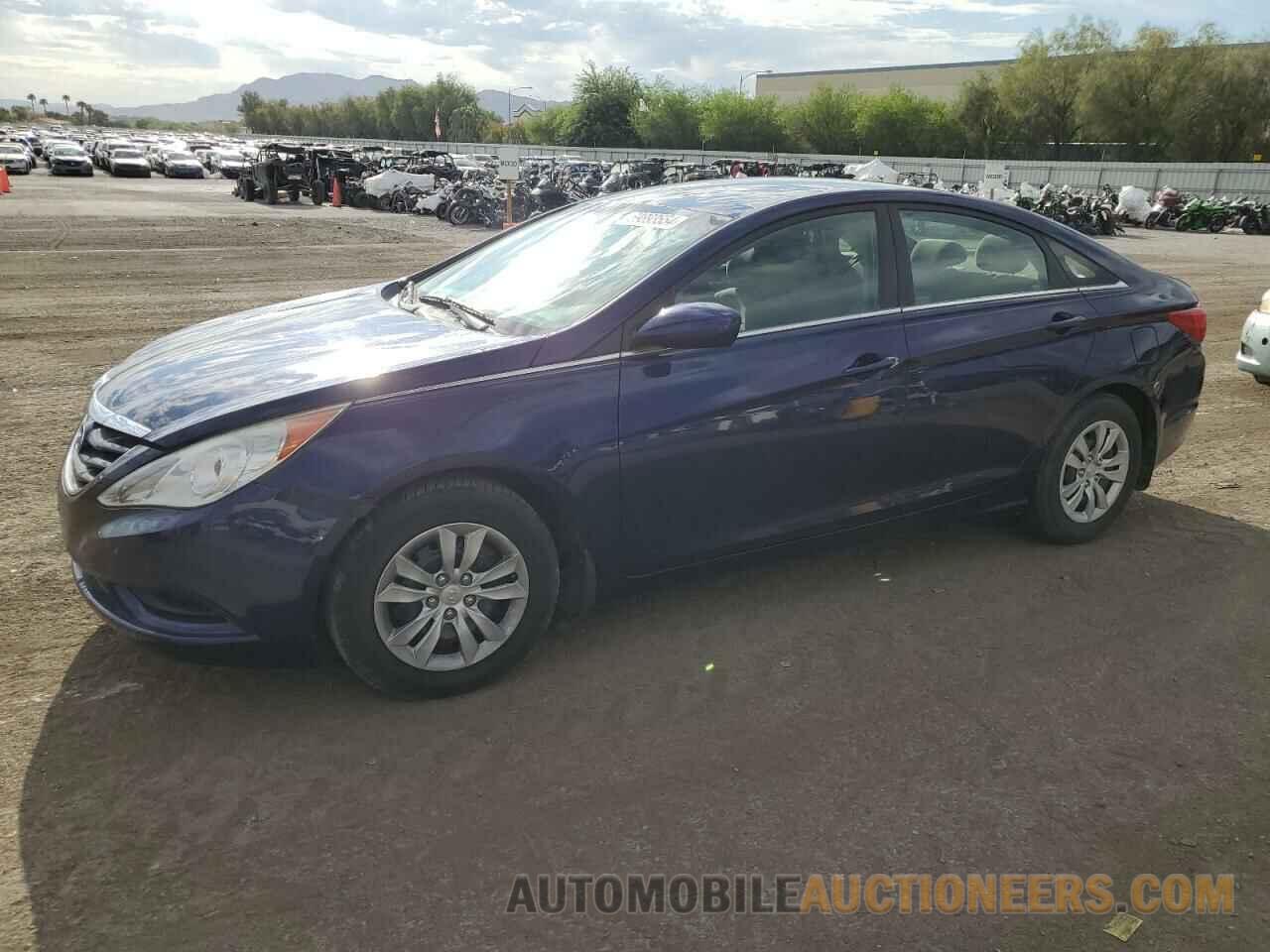 5NPEB4AC8BH166479 HYUNDAI SONATA 2011