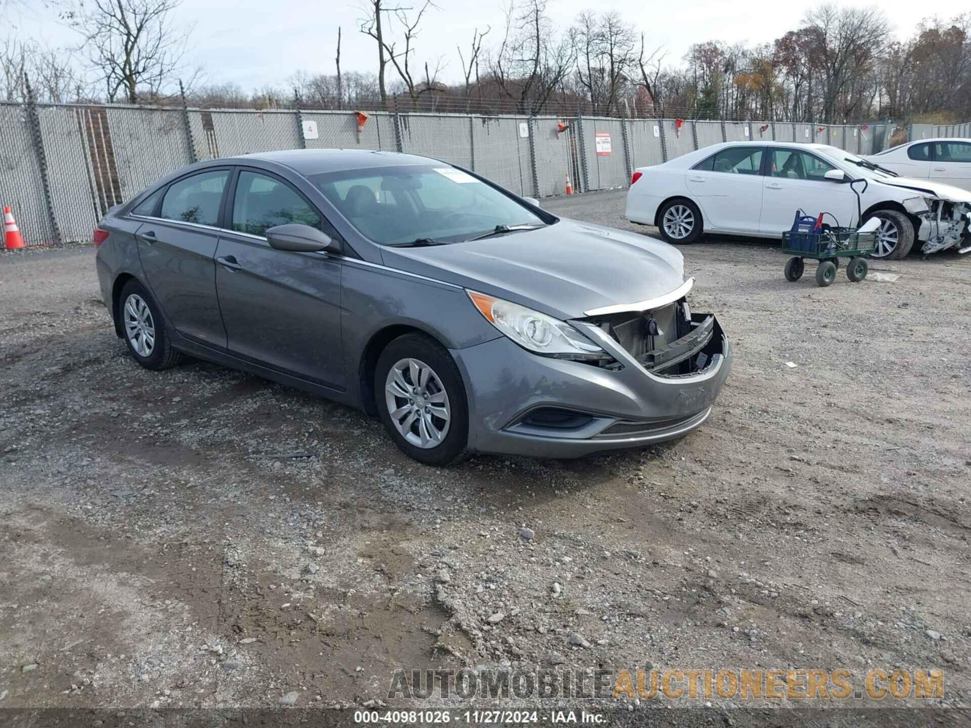 5NPEB4AC8BH211842 HYUNDAI SONATA 2011