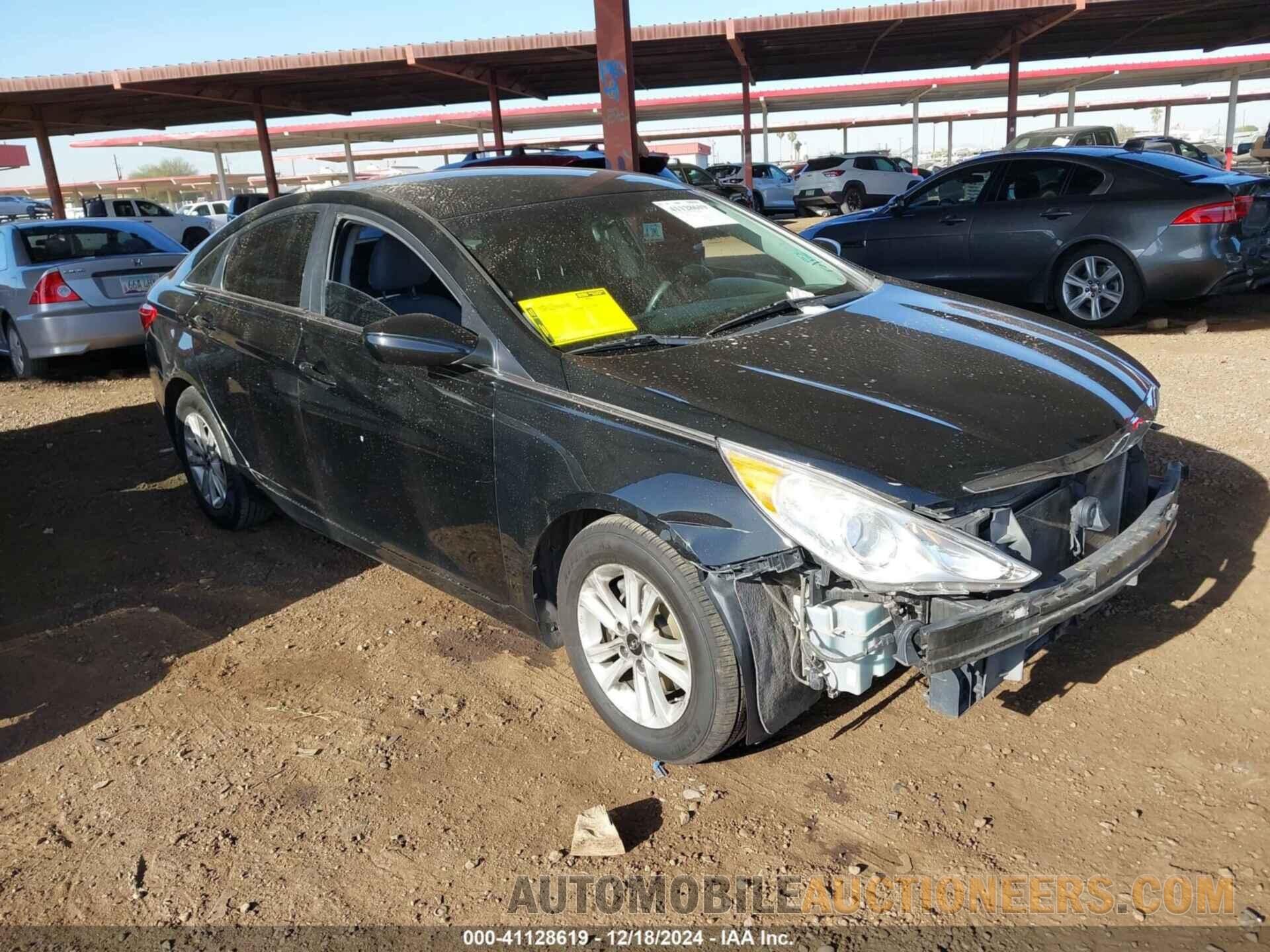 5NPEB4AC8CH363752 HYUNDAI SONATA 2012