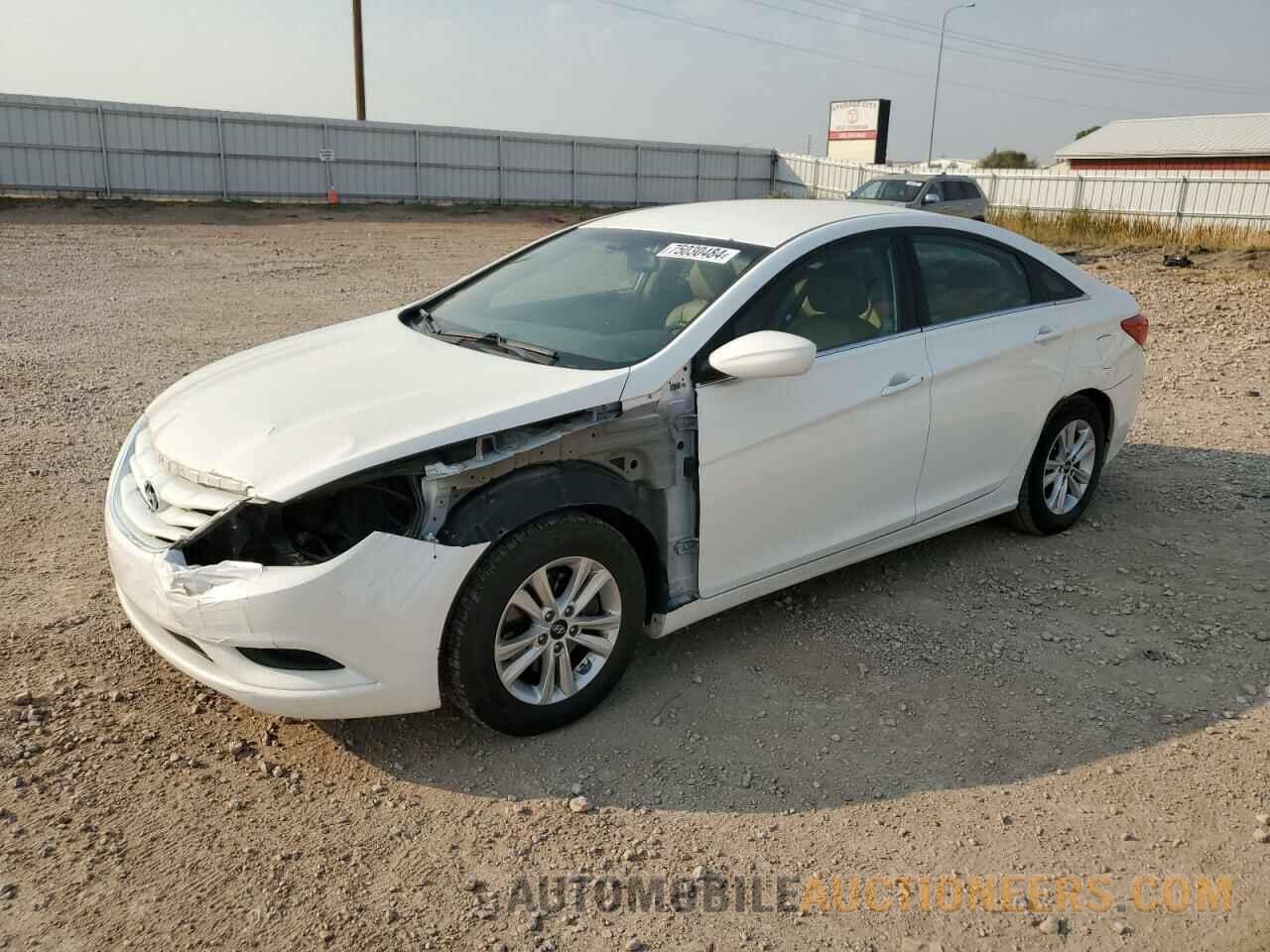 5NPEB4AC8CH371916 HYUNDAI SONATA 2012