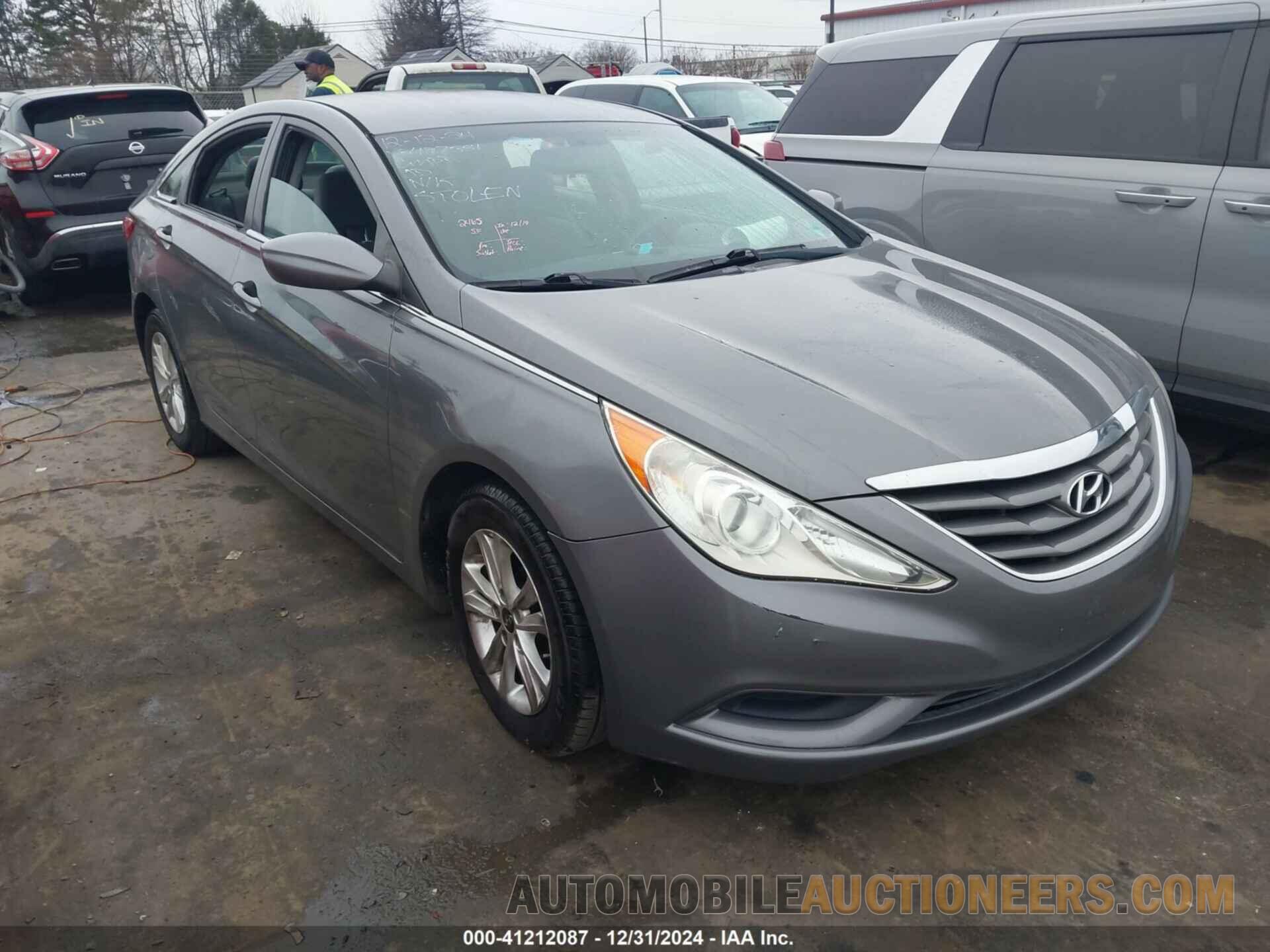 5NPEB4AC8CH437381 HYUNDAI SONATA 2012