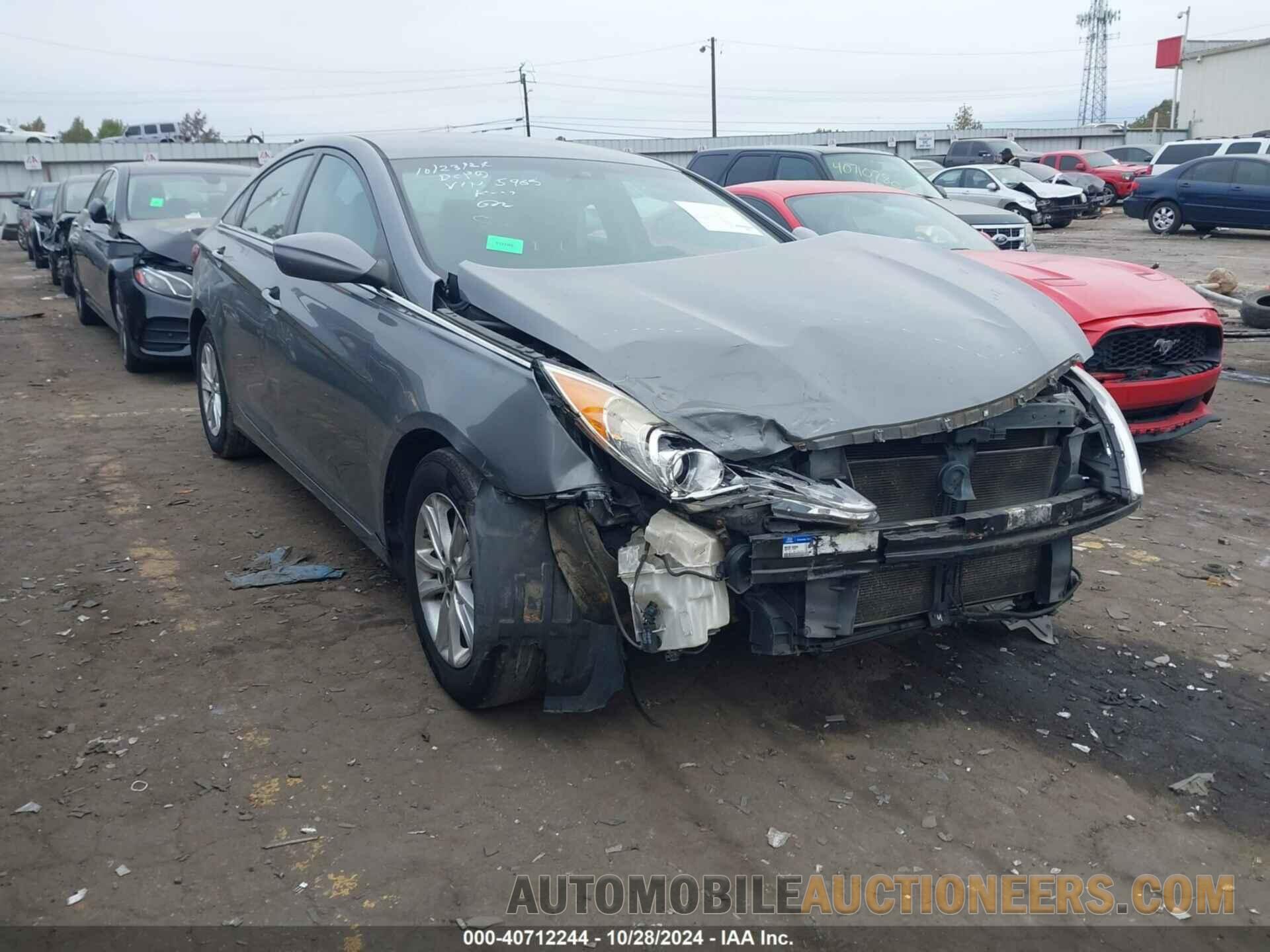 5NPEB4AC8CH445965 HYUNDAI SONATA 2012