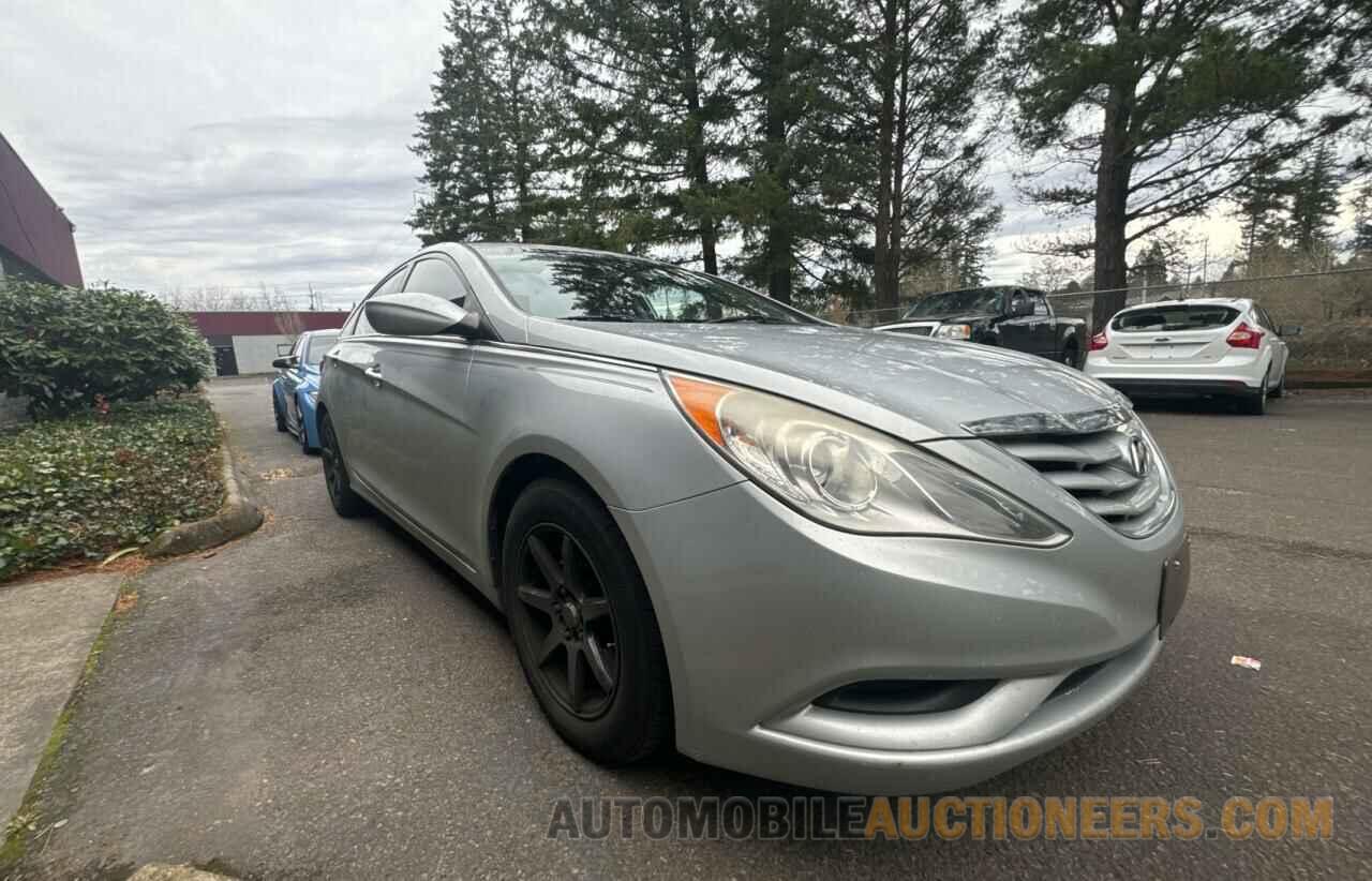 5NPEB4AC8CH465553 HYUNDAI SONATA 2012