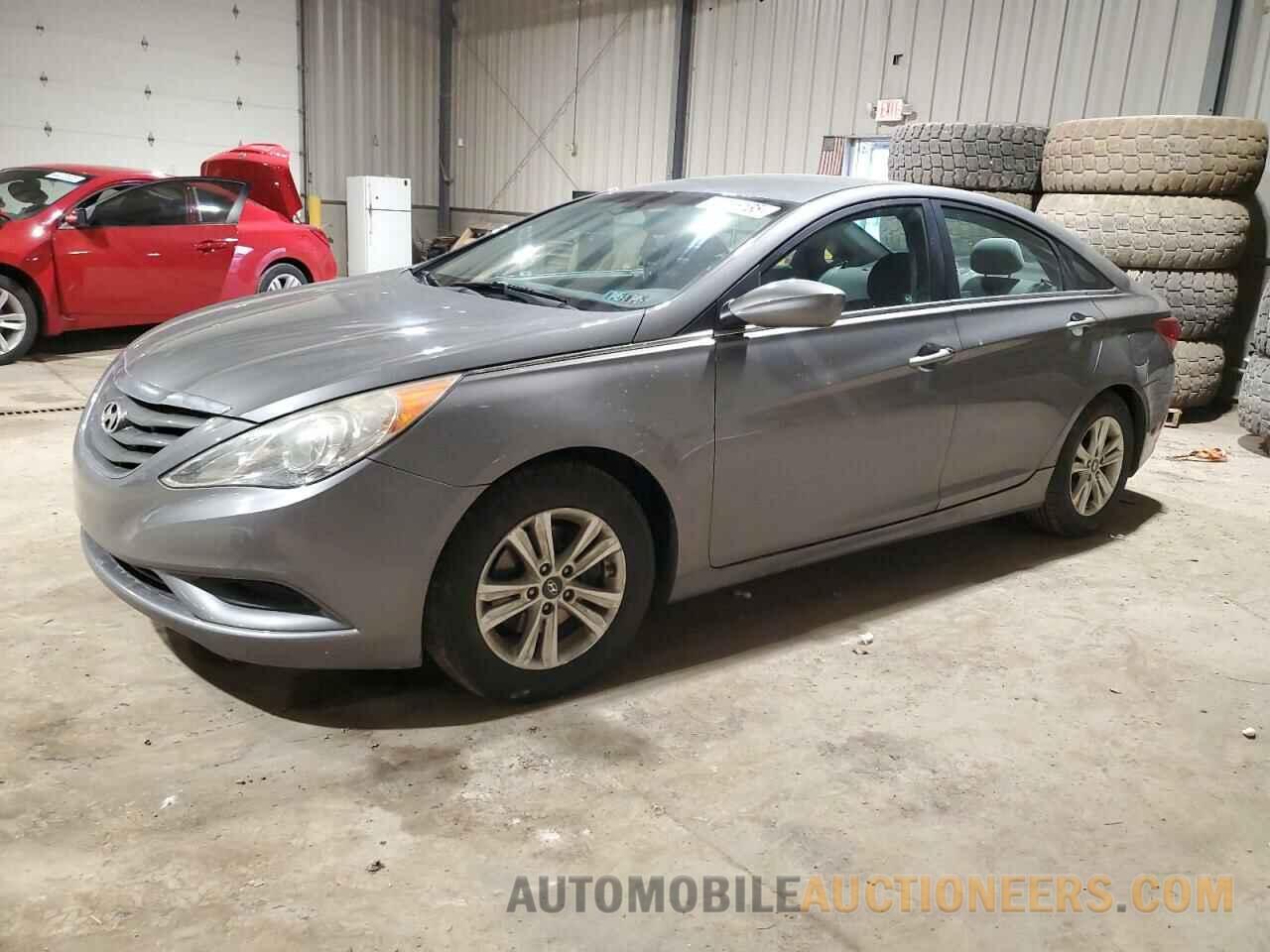 5NPEB4AC8CH494373 HYUNDAI SONATA 2012