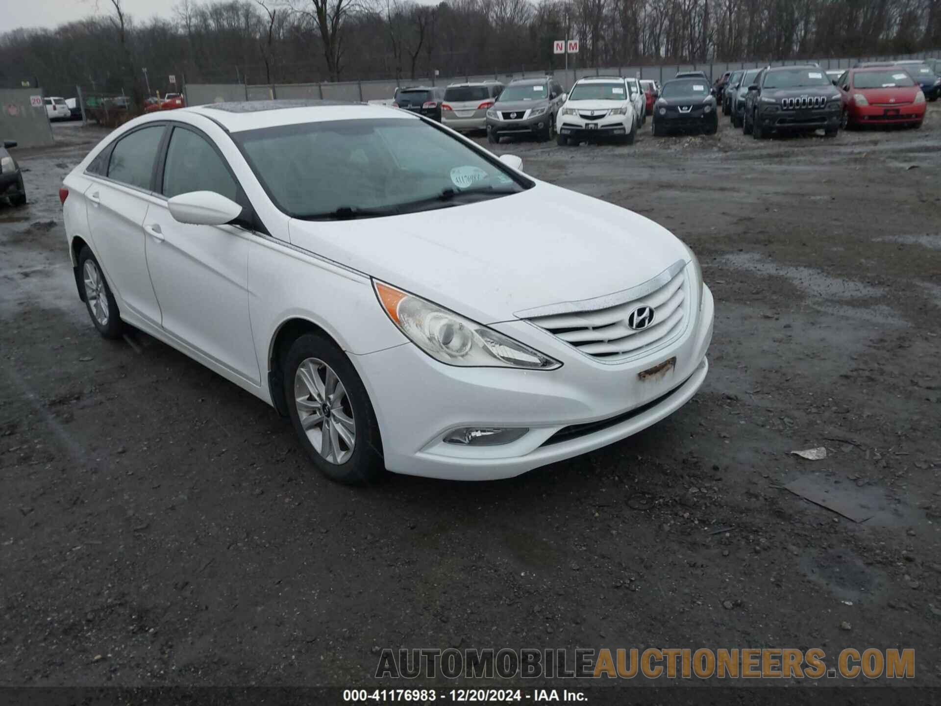 5NPEB4AC8DH540981 HYUNDAI SONATA 2013