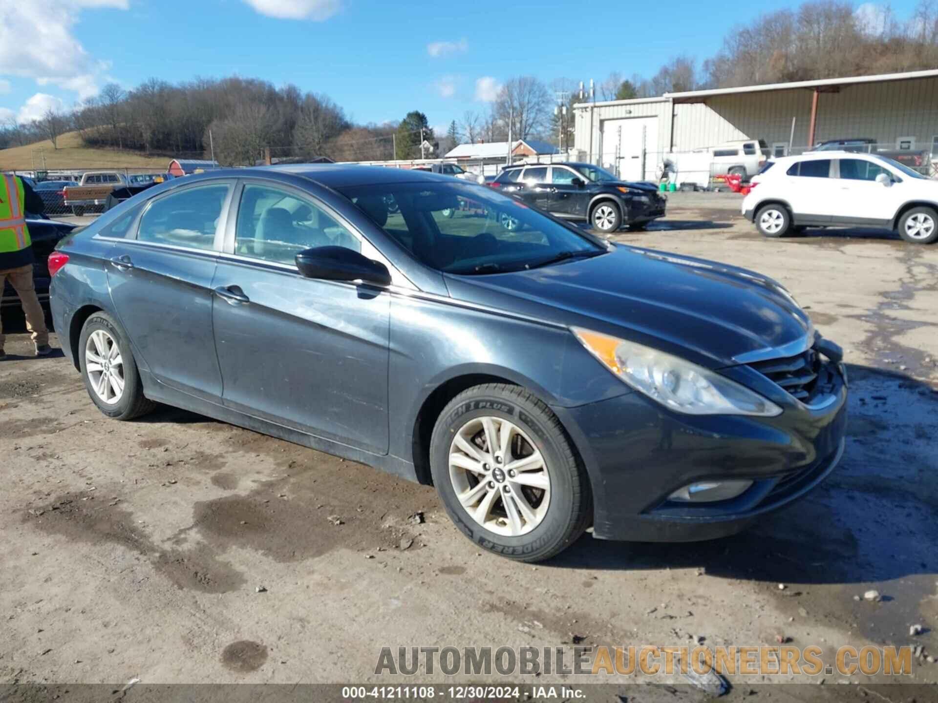 5NPEB4AC8DH619762 HYUNDAI SONATA 2013