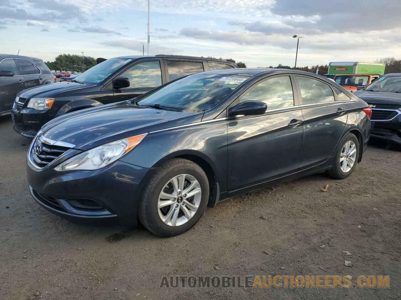 5NPEB4AC8DH675264 HYUNDAI SONATA 2013