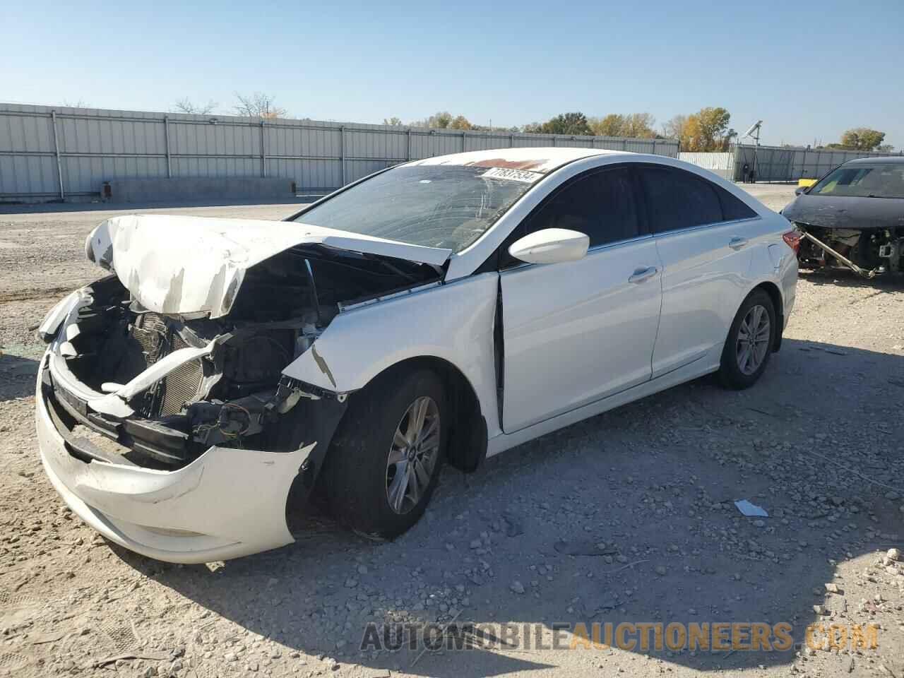 5NPEB4AC8DH692808 HYUNDAI SONATA 2013