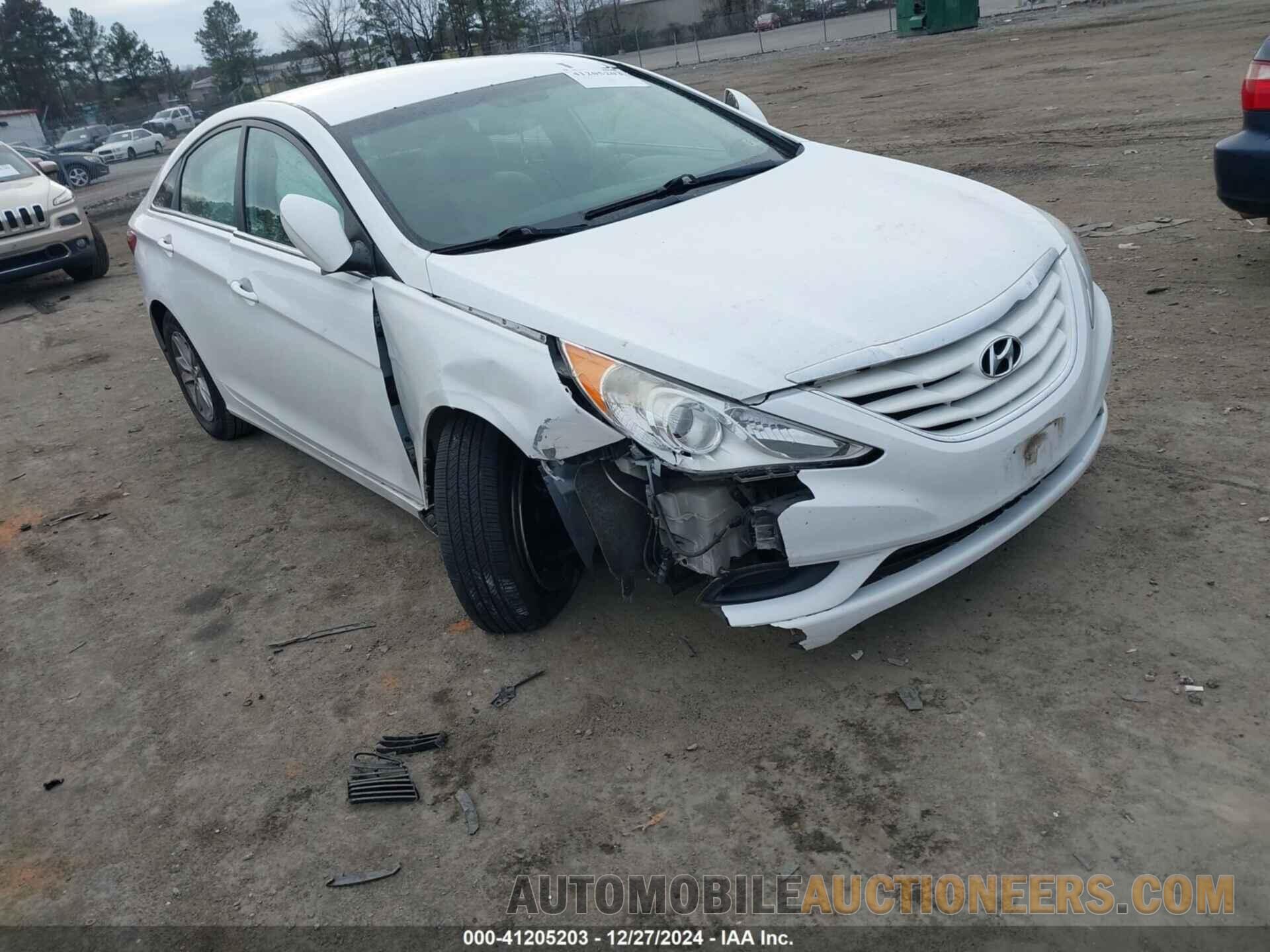 5NPEB4AC8DH712376 HYUNDAI SONATA 2013