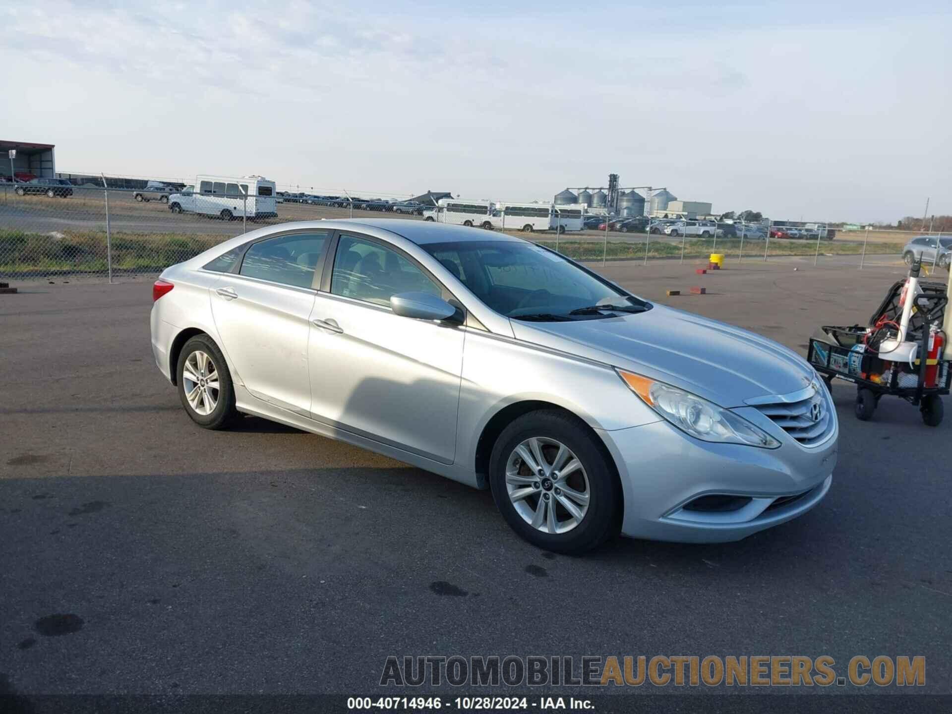 5NPEB4AC8DH746558 HYUNDAI SONATA 2013