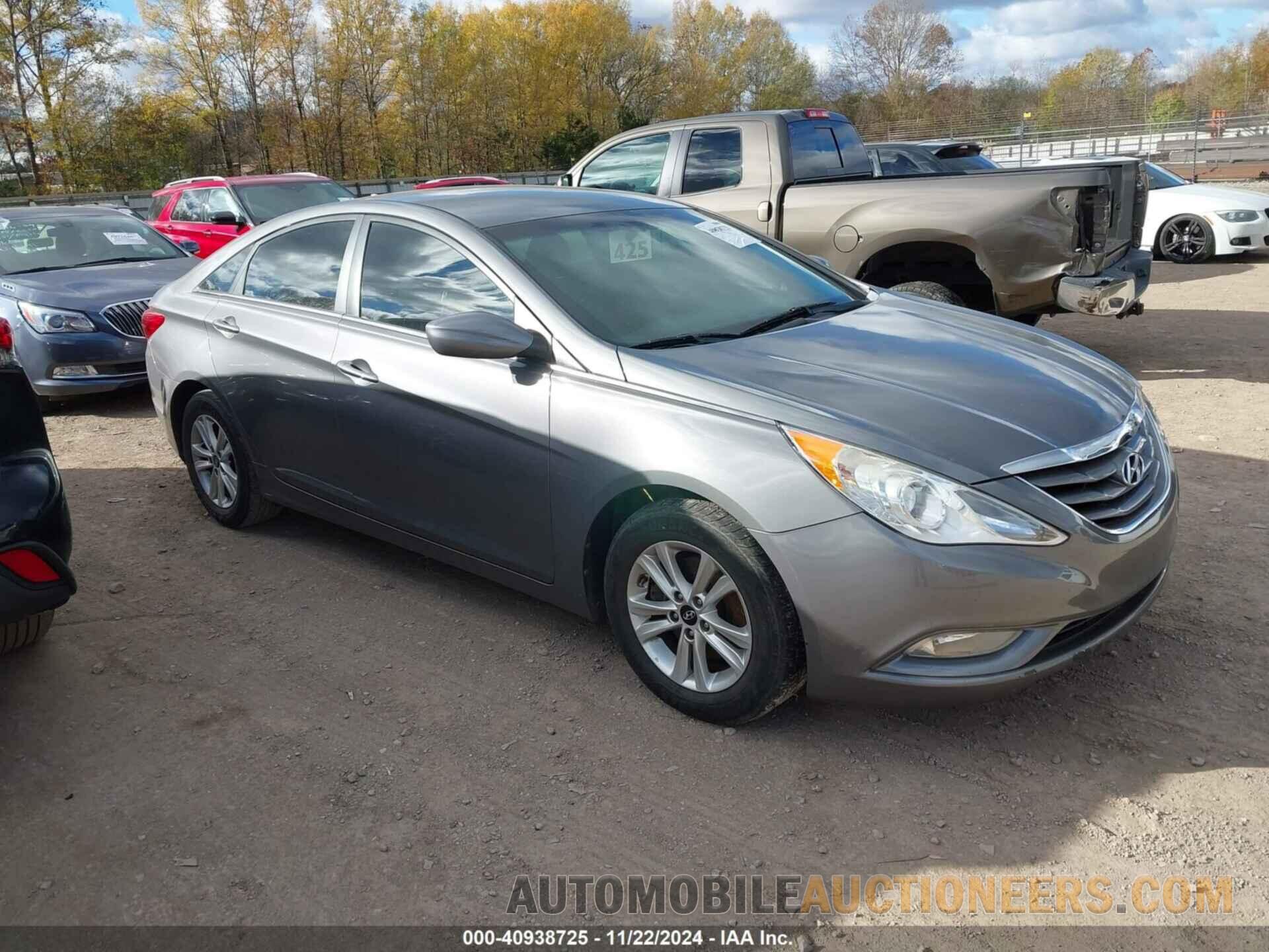 5NPEB4AC8DH772013 HYUNDAI SONATA 2013