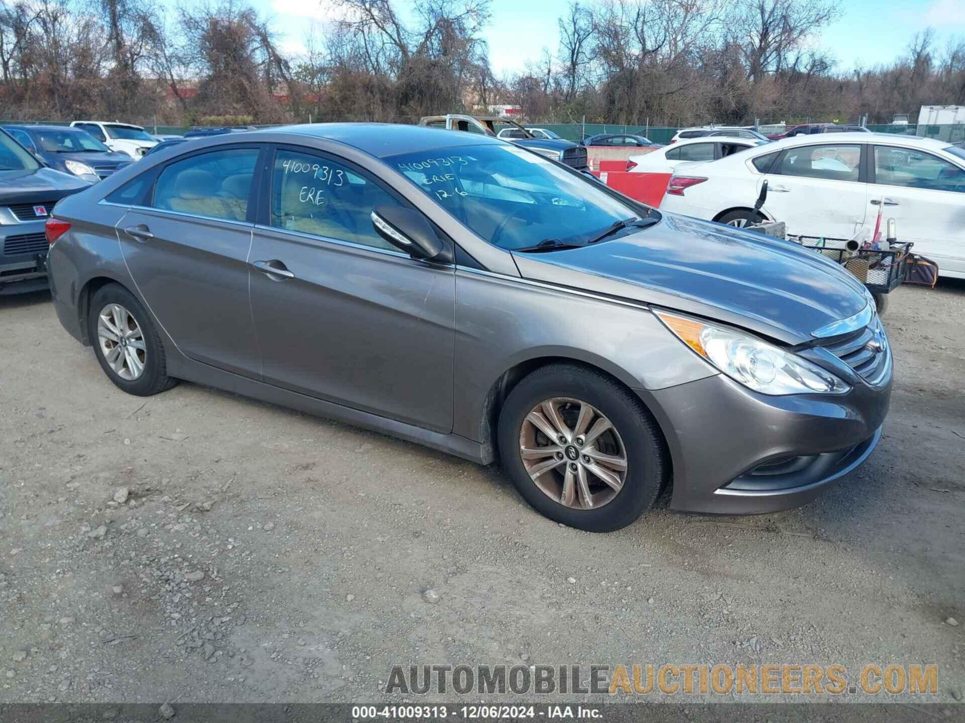 5NPEB4AC8EH921912 HYUNDAI SONATA 2014