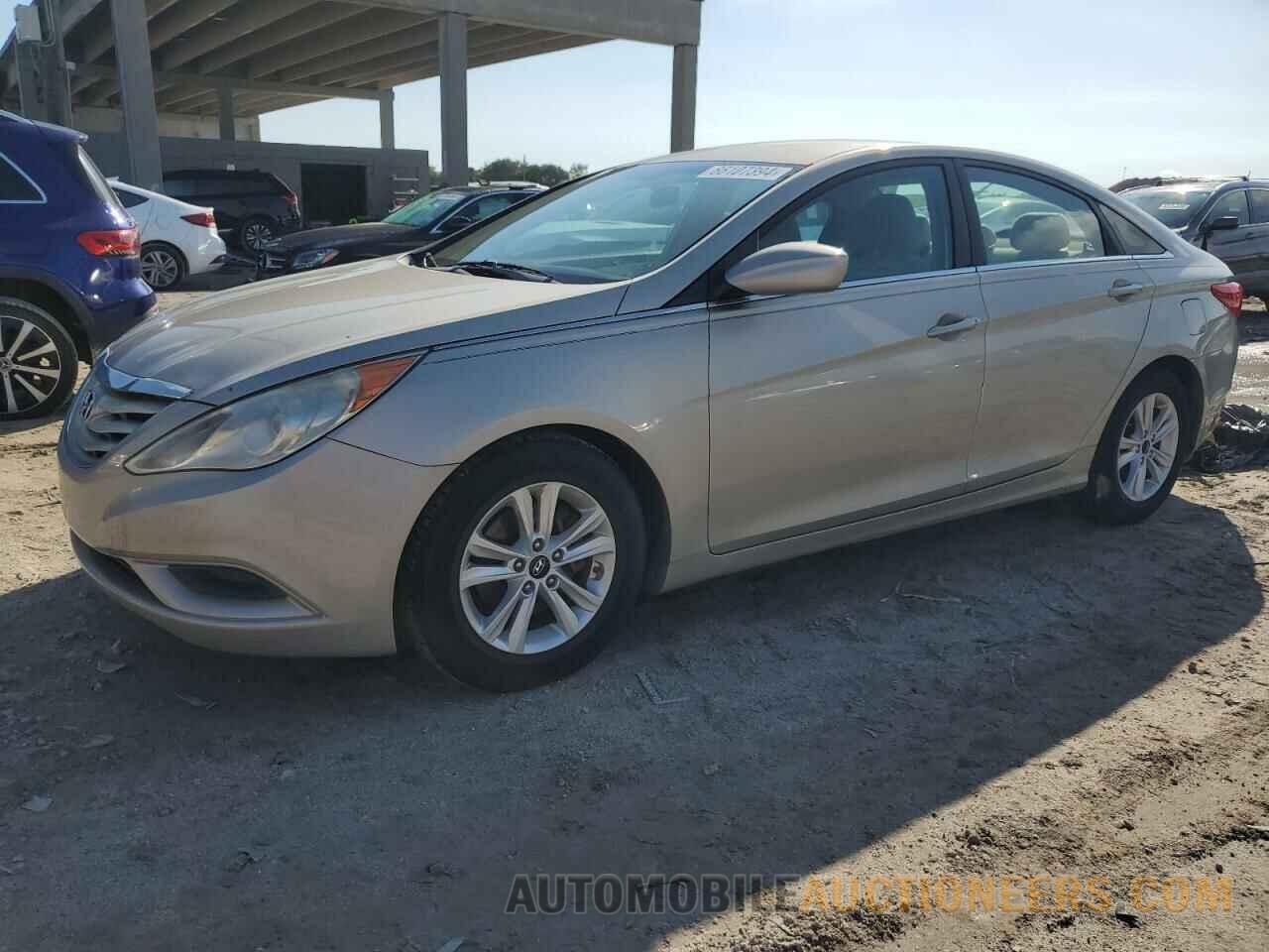 5NPEB4AC9BH079027 HYUNDAI SONATA 2011