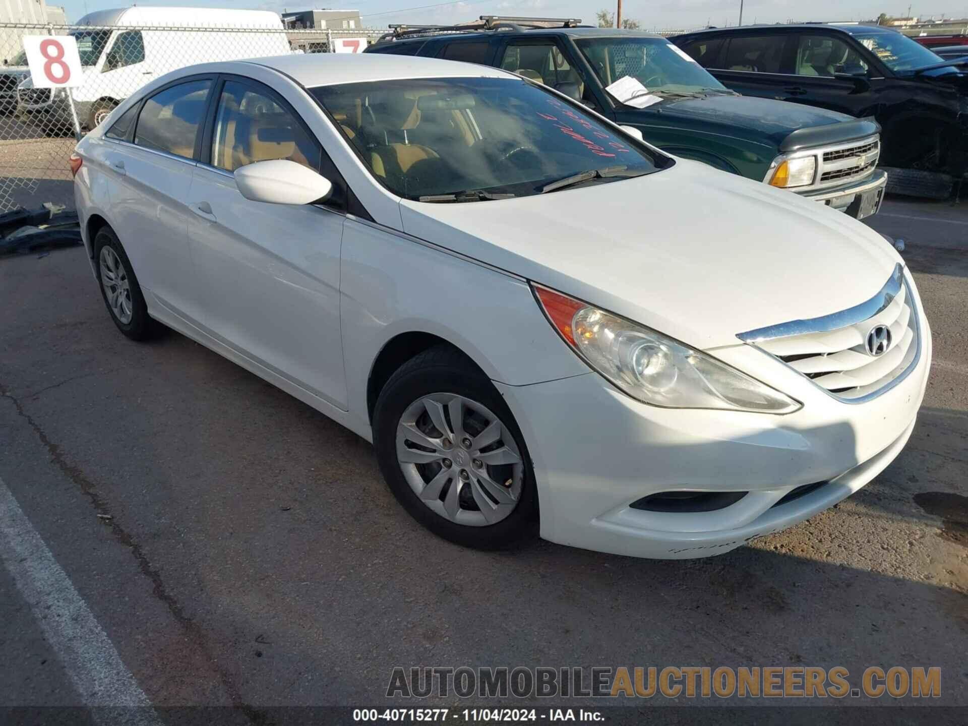 5NPEB4AC9BH157189 HYUNDAI SONATA 2011