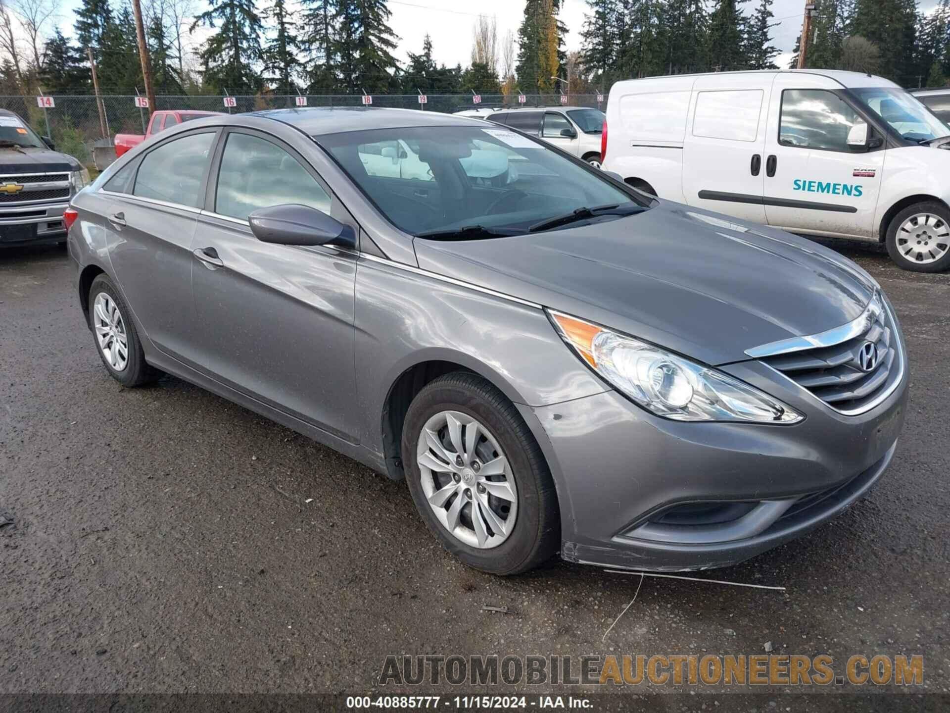 5NPEB4AC9BH238029 HYUNDAI SONATA 2011