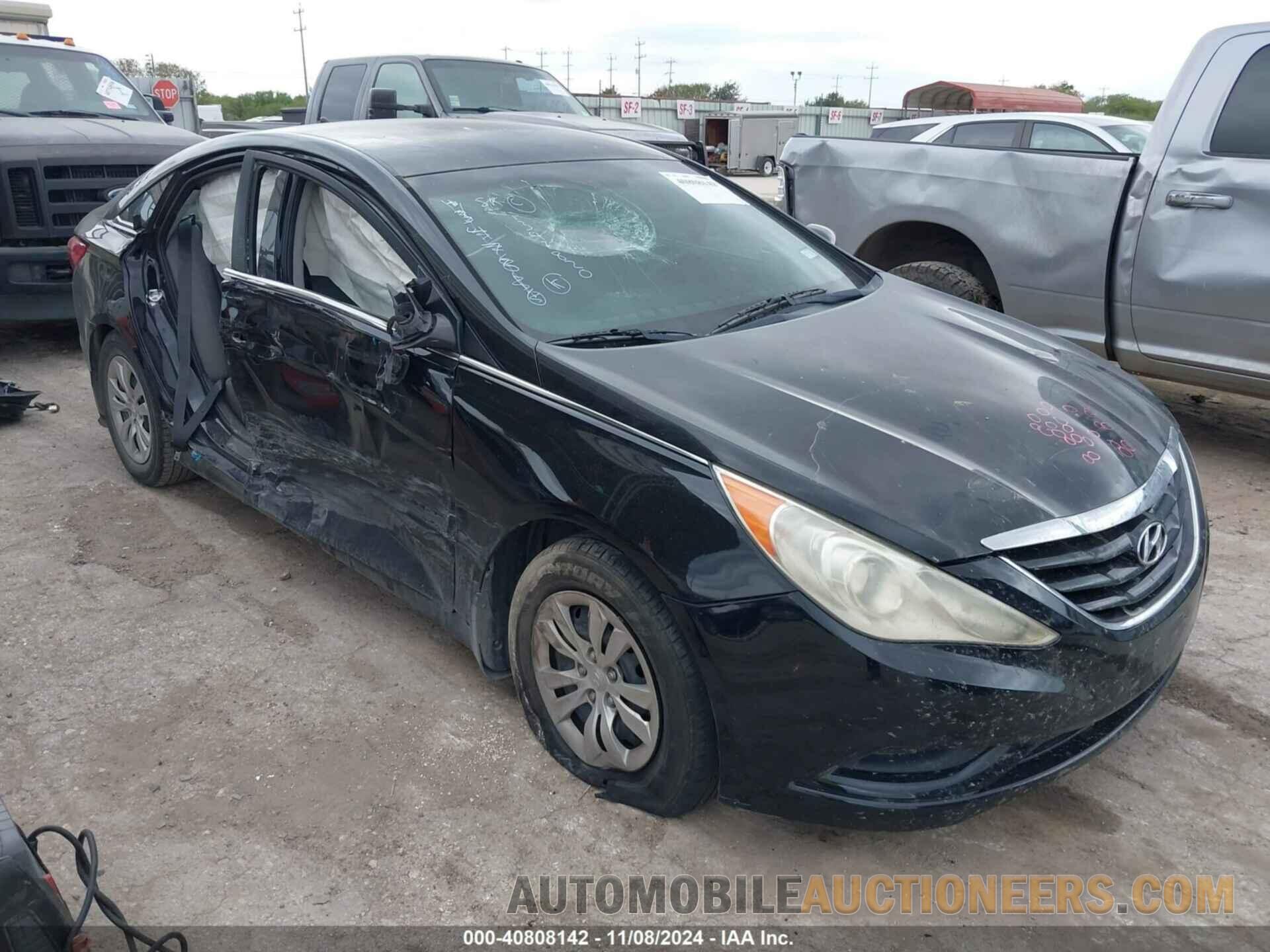 5NPEB4AC9BH239570 HYUNDAI SONATA 2011