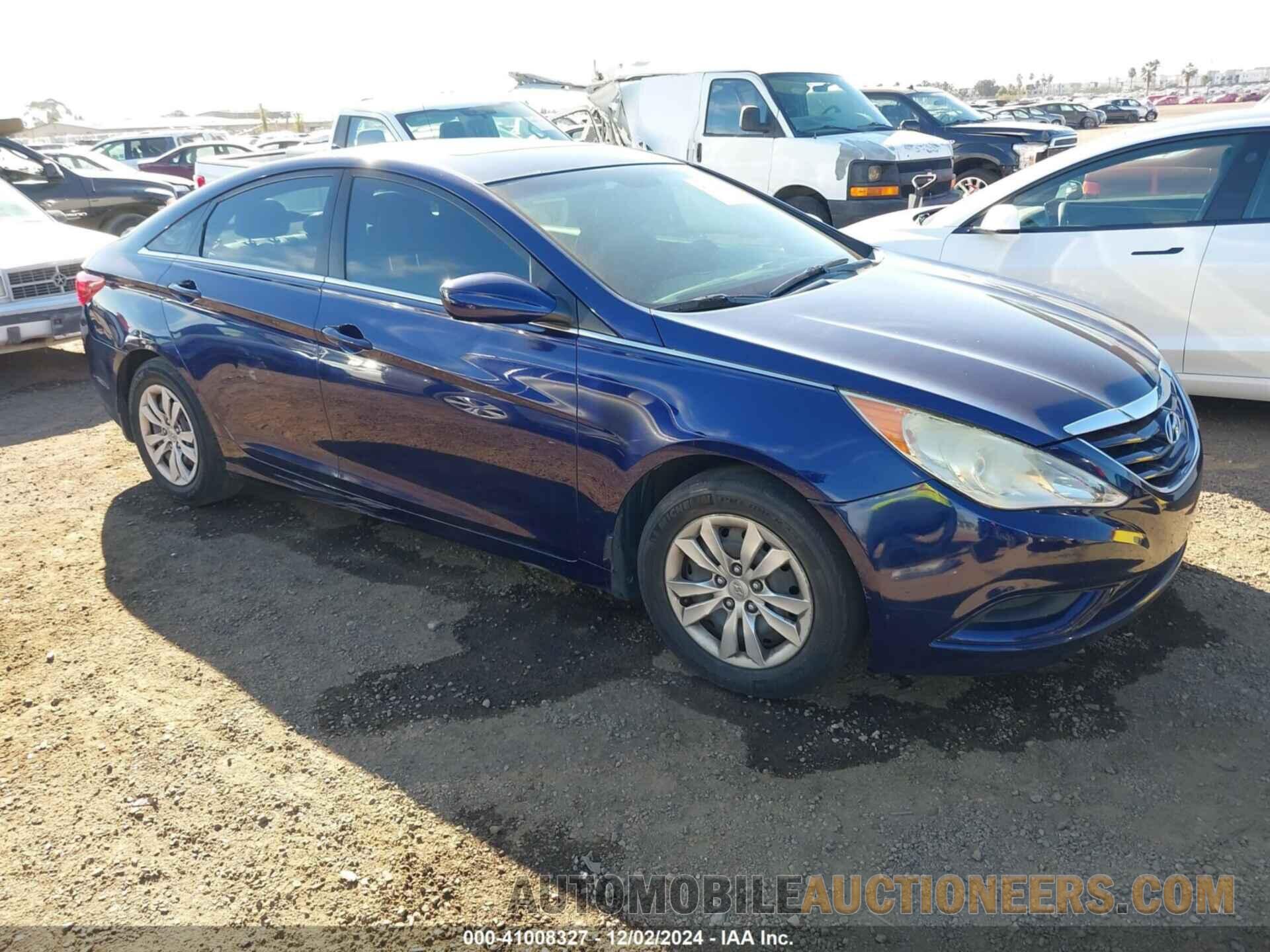 5NPEB4AC9BH240878 HYUNDAI SONATA 2011