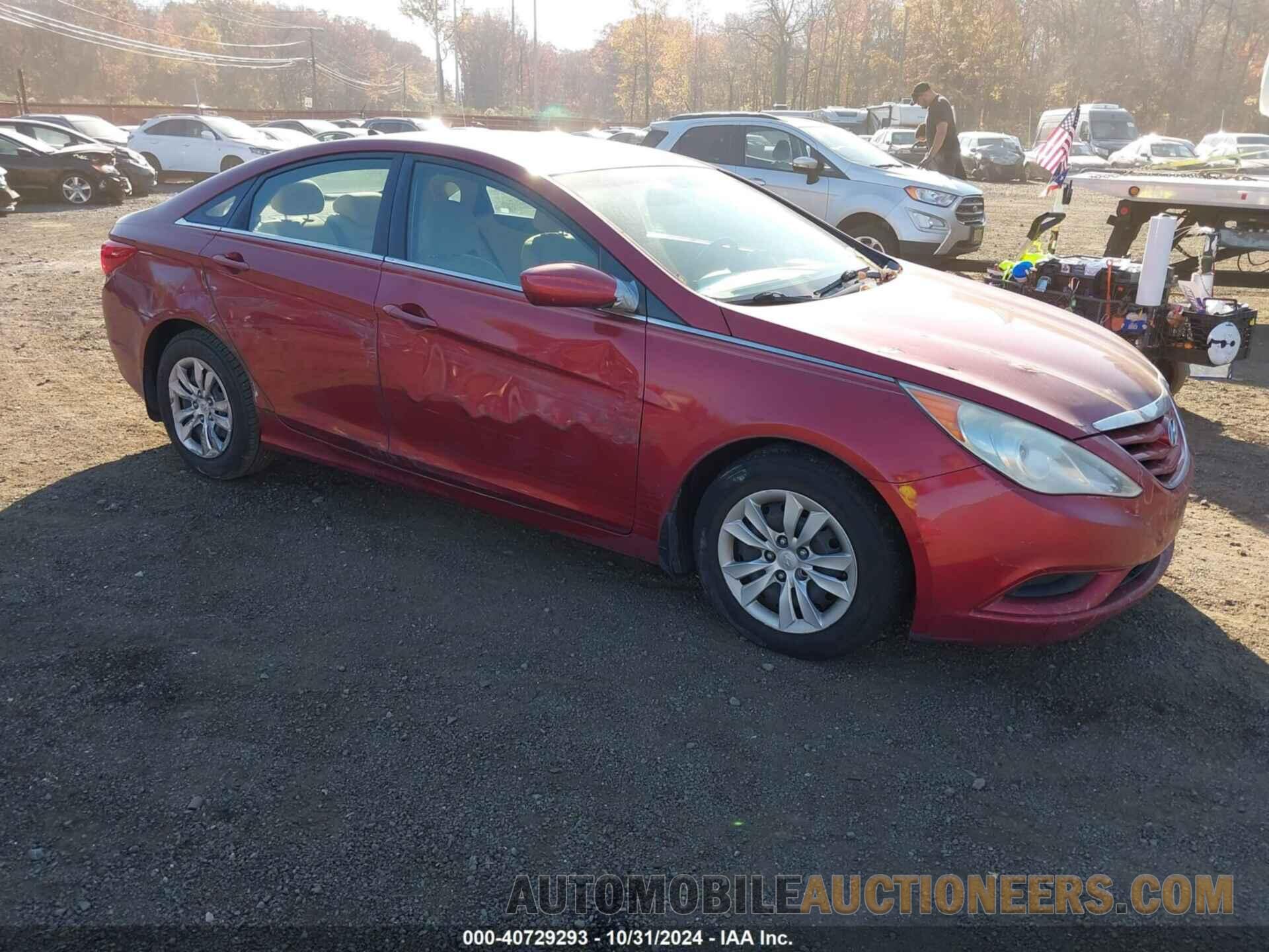 5NPEB4AC9BH305695 HYUNDAI SONATA 2011