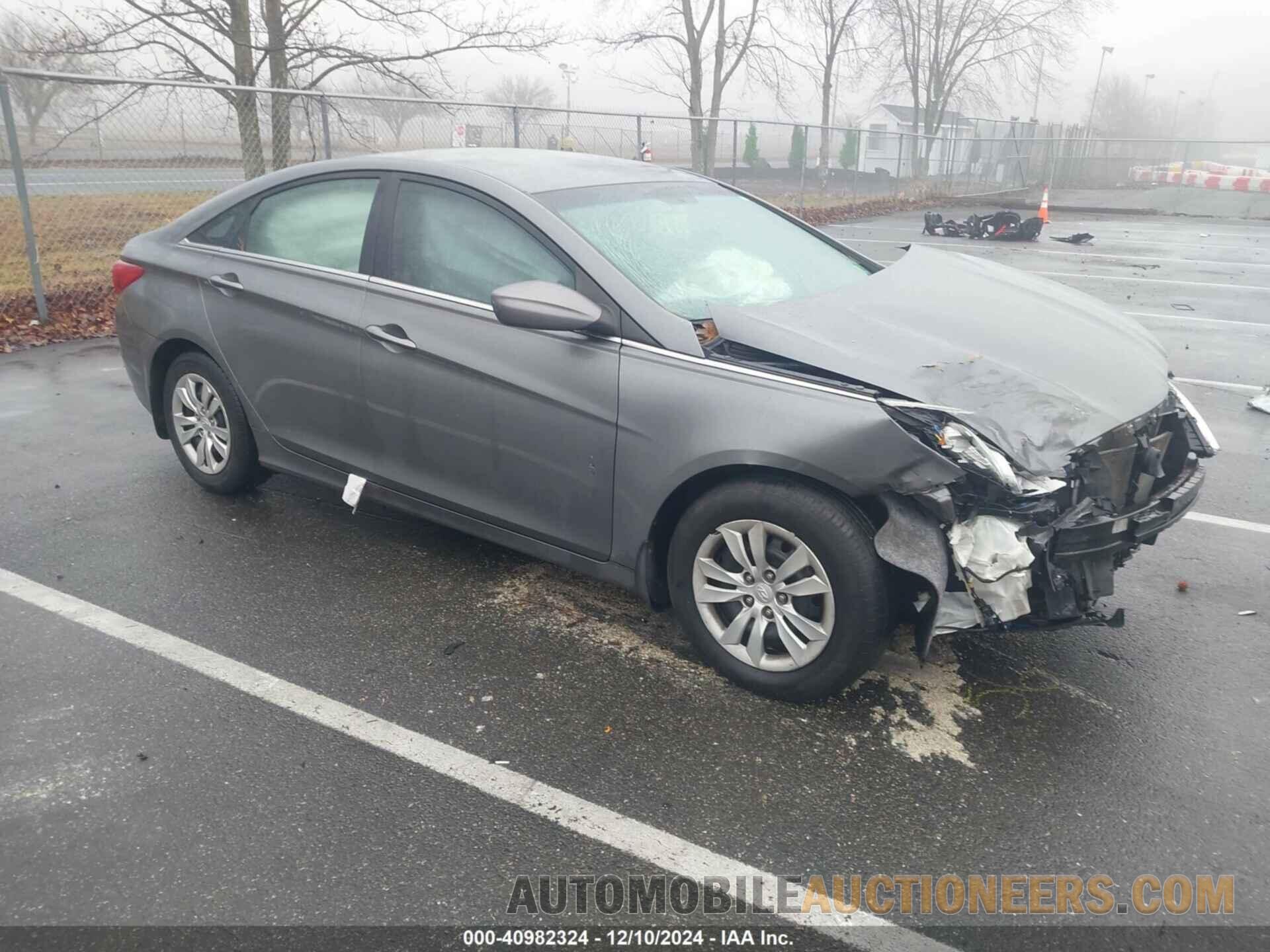 5NPEB4AC9CH435283 HYUNDAI SONATA 2012