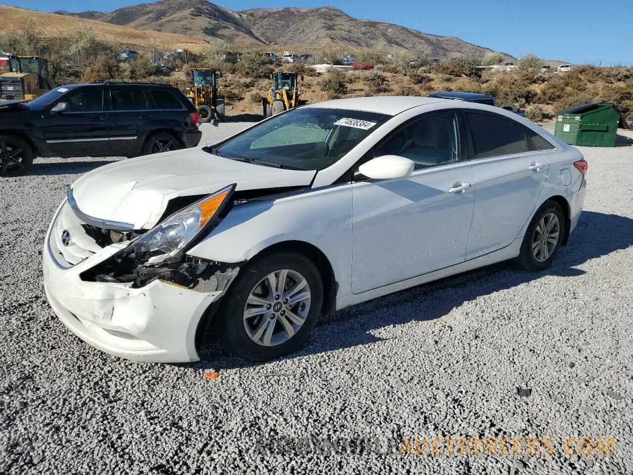 5NPEB4AC9DH529312 HYUNDAI SONATA 2013