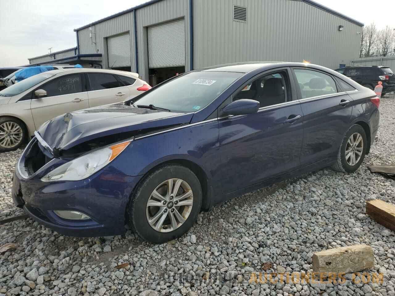 5NPEB4AC9DH587081 HYUNDAI SONATA 2013