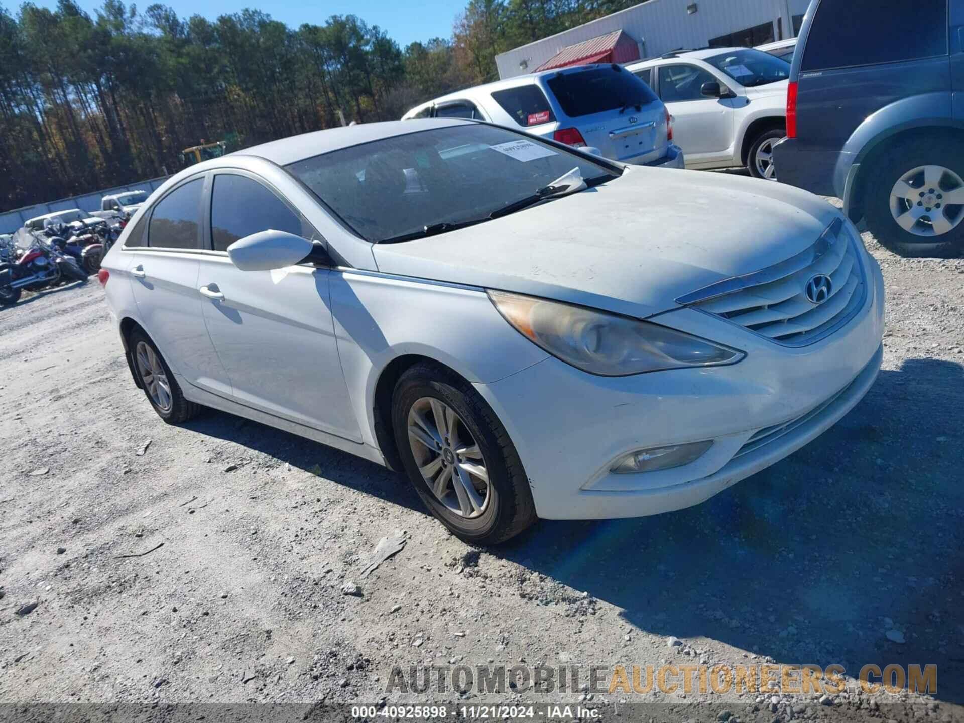 5NPEB4AC9DH611234 HYUNDAI SONATA 2013