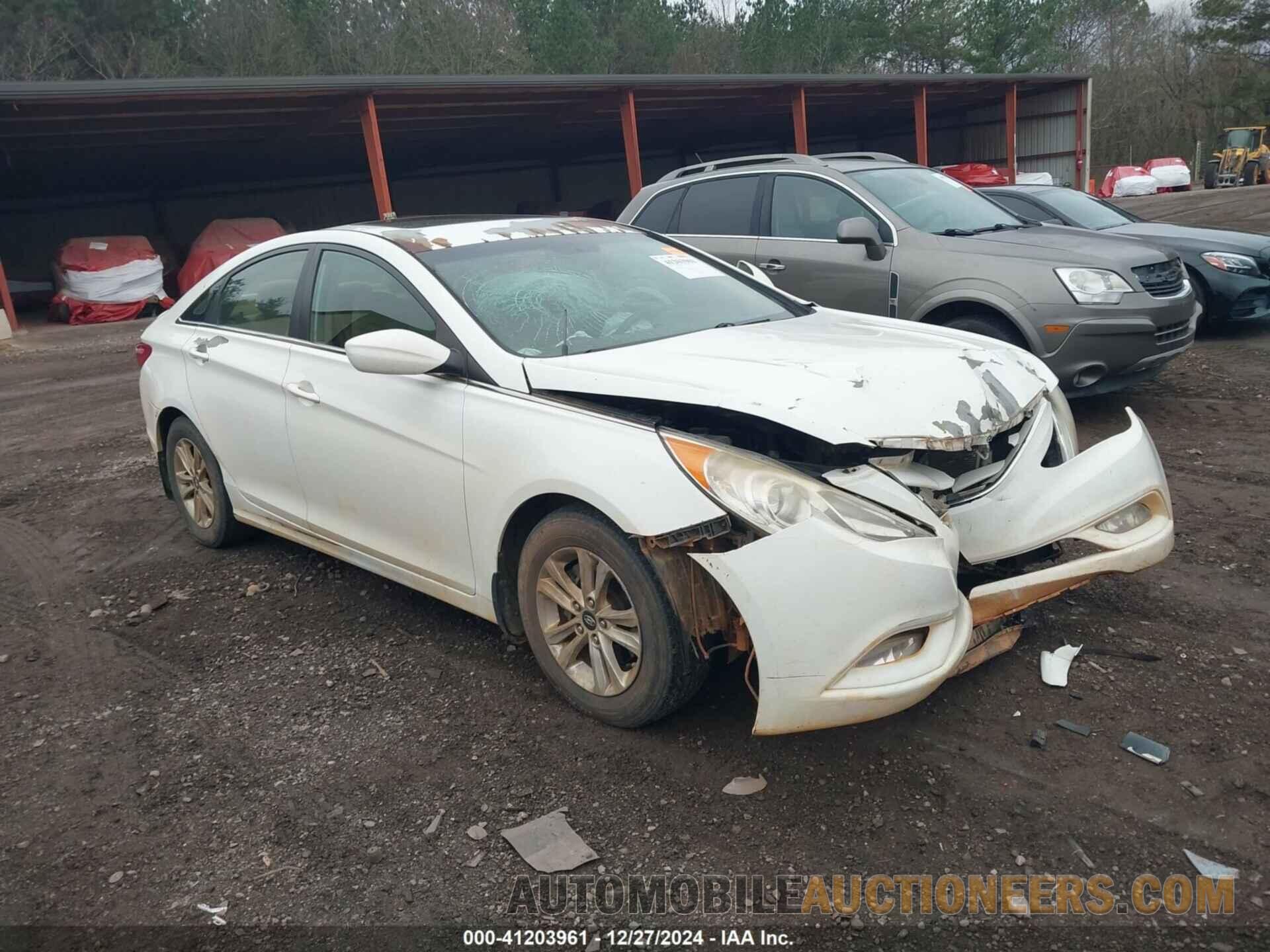 5NPEB4AC9DH688556 HYUNDAI SONATA 2013