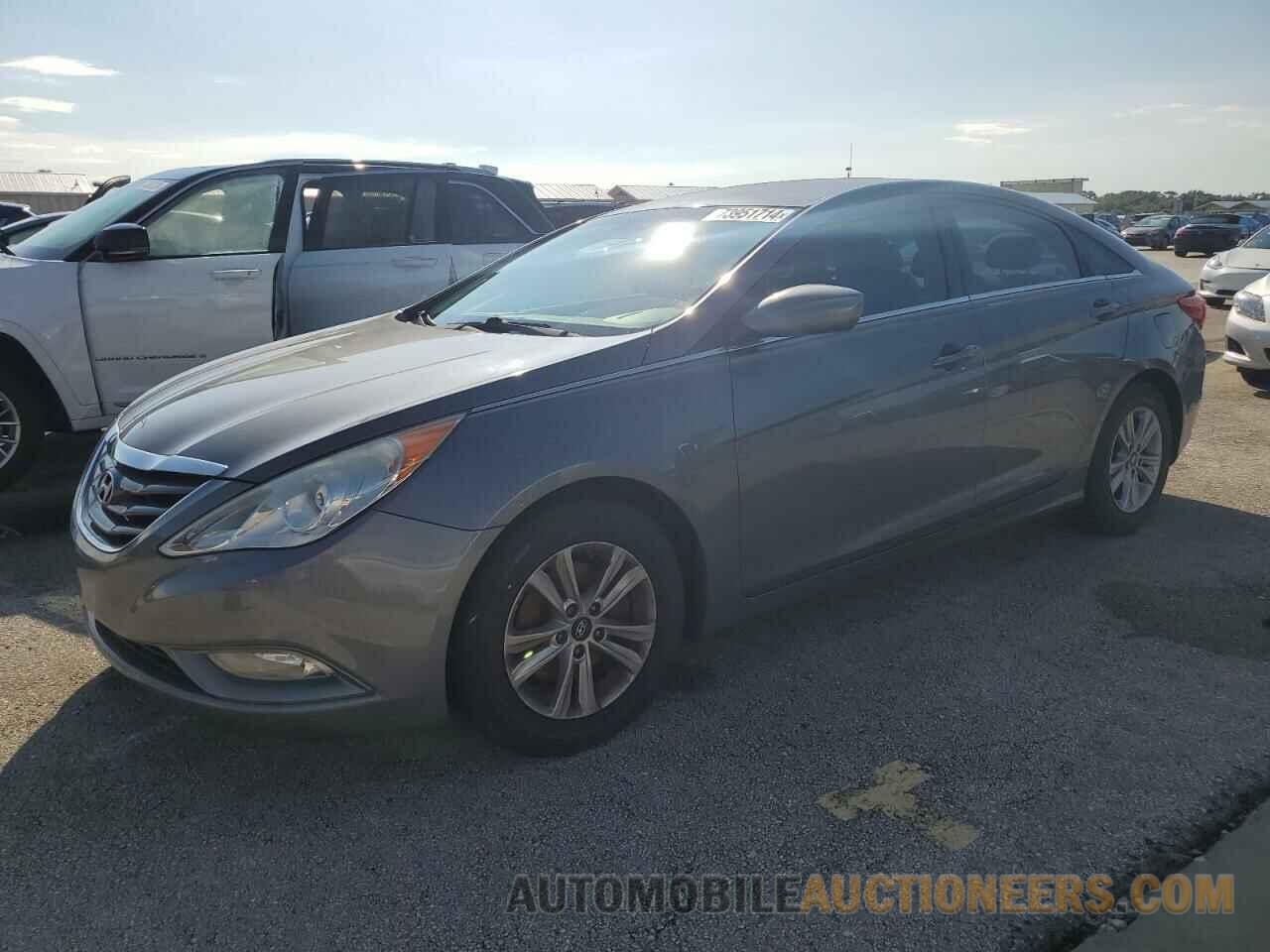 5NPEB4AC9DH728103 HYUNDAI SONATA 2013