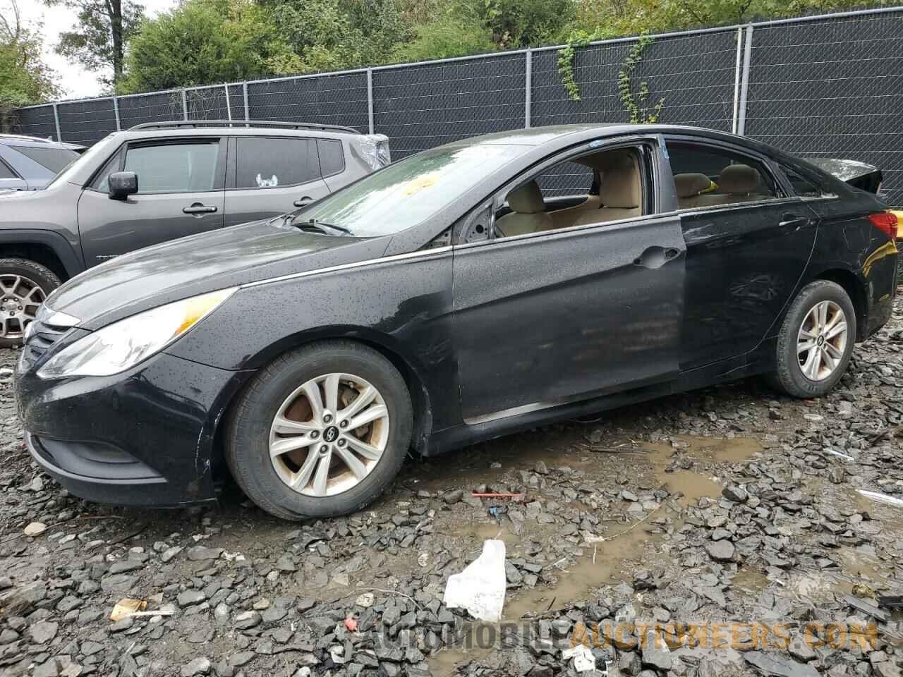 5NPEB4AC9EH826551 HYUNDAI SONATA 2014