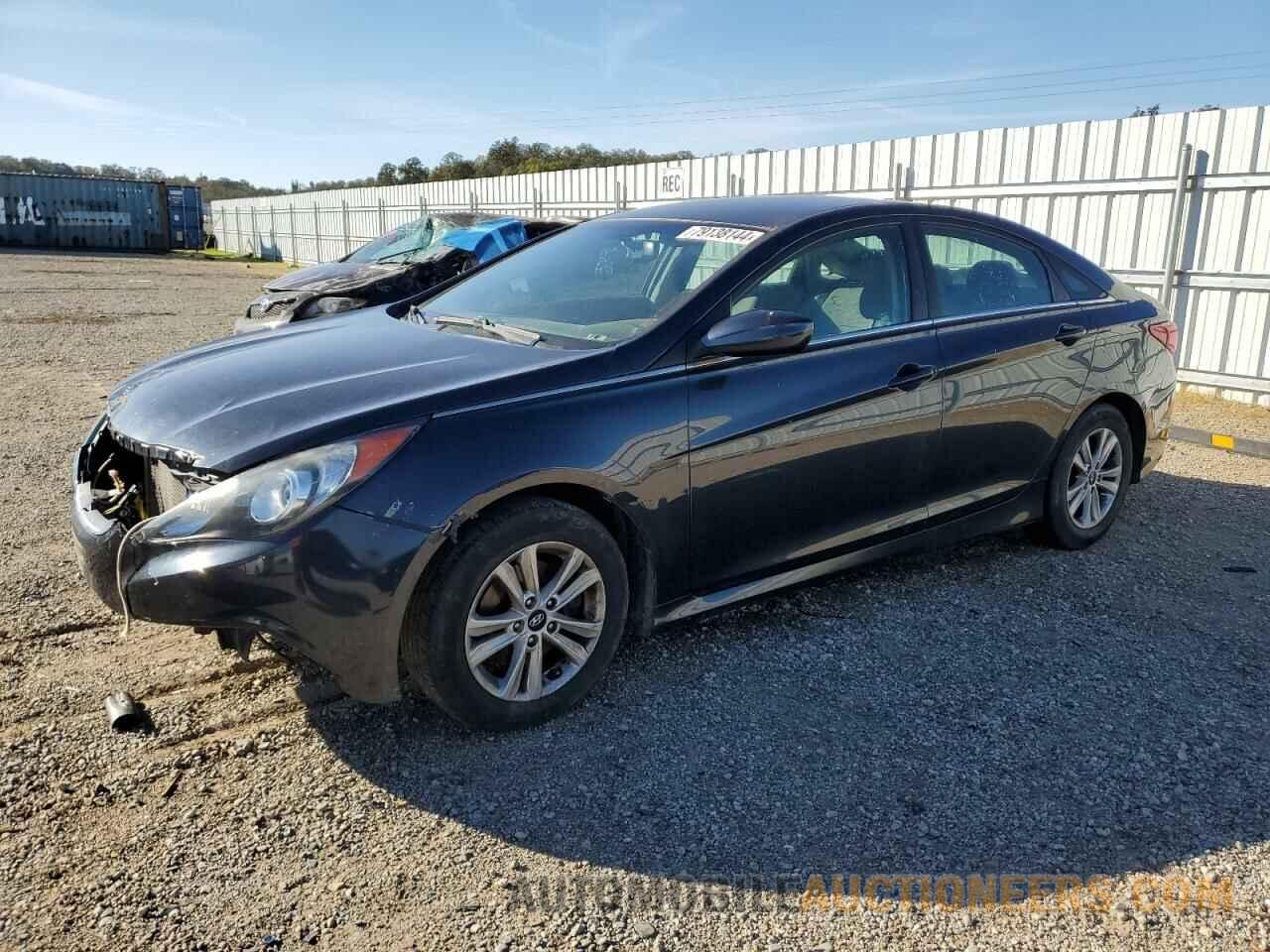 5NPEB4AC9EH907145 HYUNDAI SONATA 2014