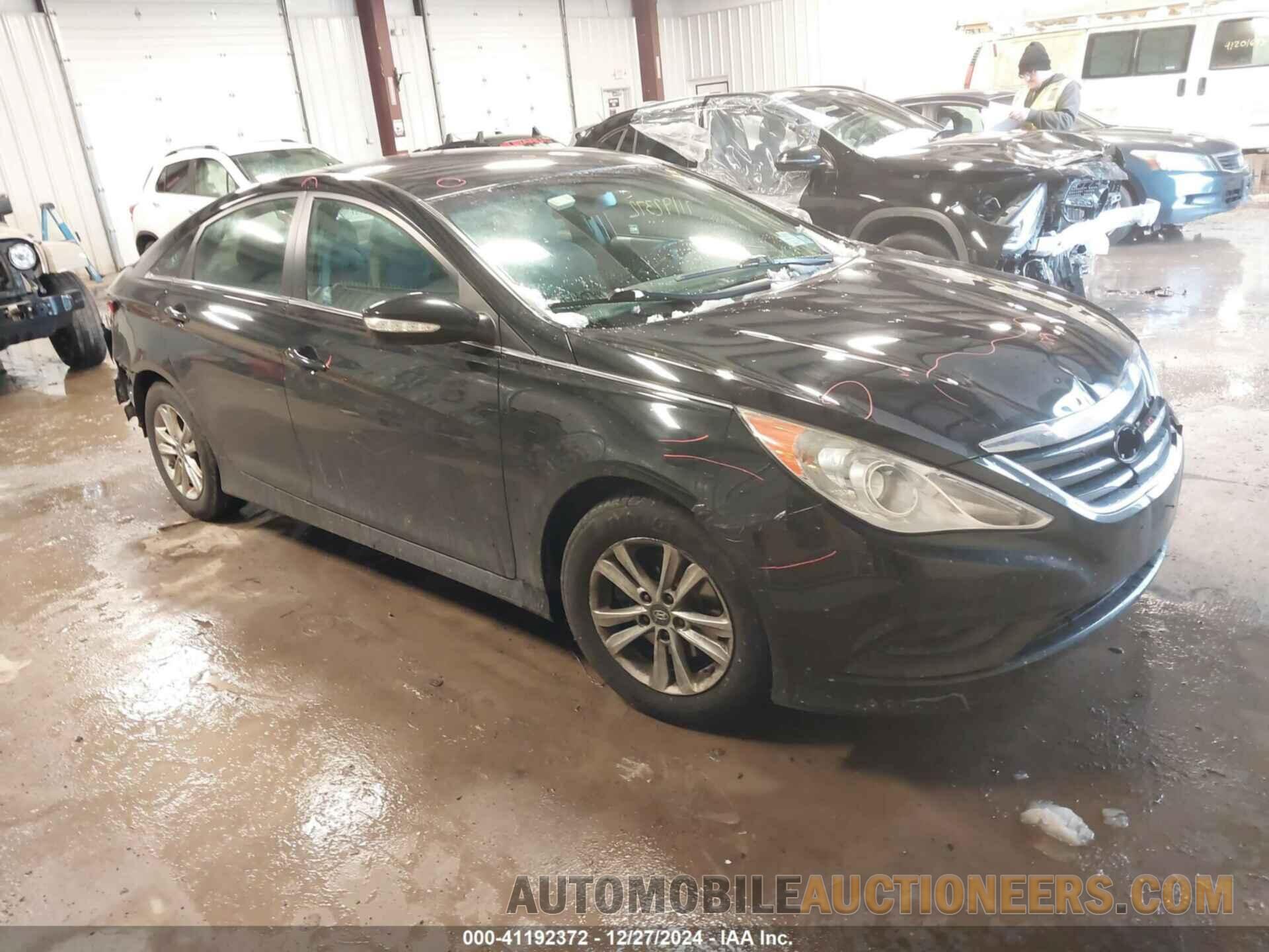 5NPEB4AC9EH946267 HYUNDAI SONATA 2014