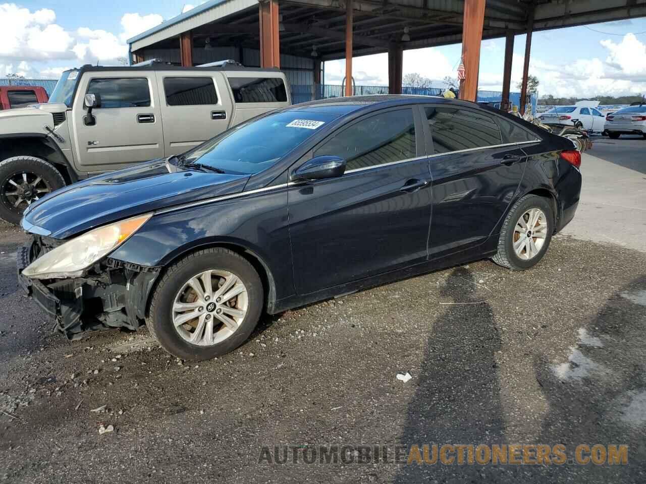 5NPEB4ACXBH057019 HYUNDAI SONATA 2011