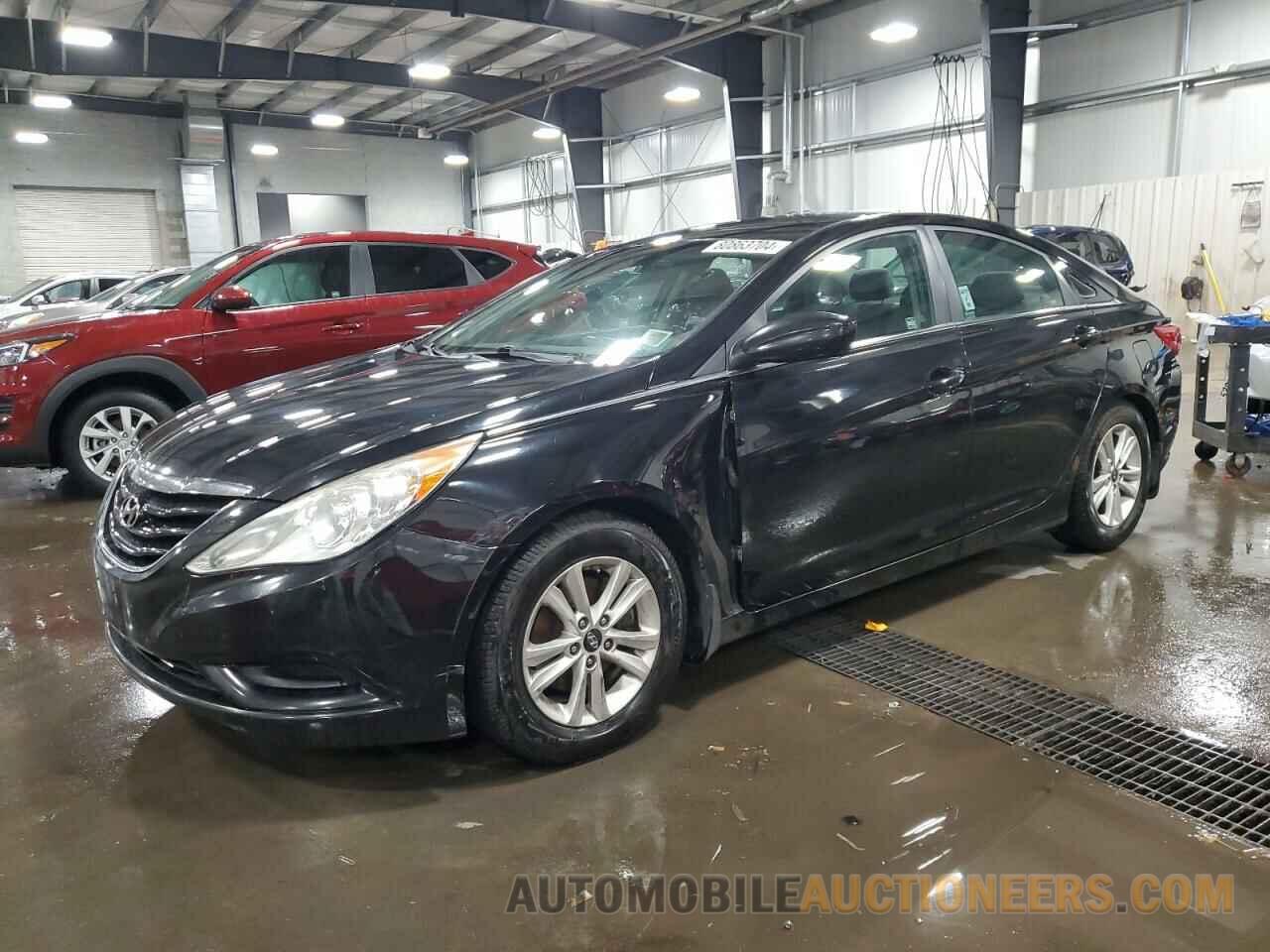 5NPEB4ACXBH195255 HYUNDAI SONATA 2011