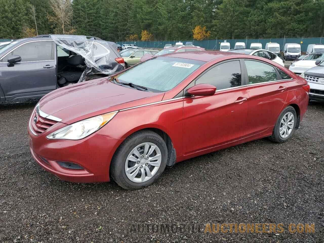 5NPEB4ACXBH239884 HYUNDAI SONATA 2011