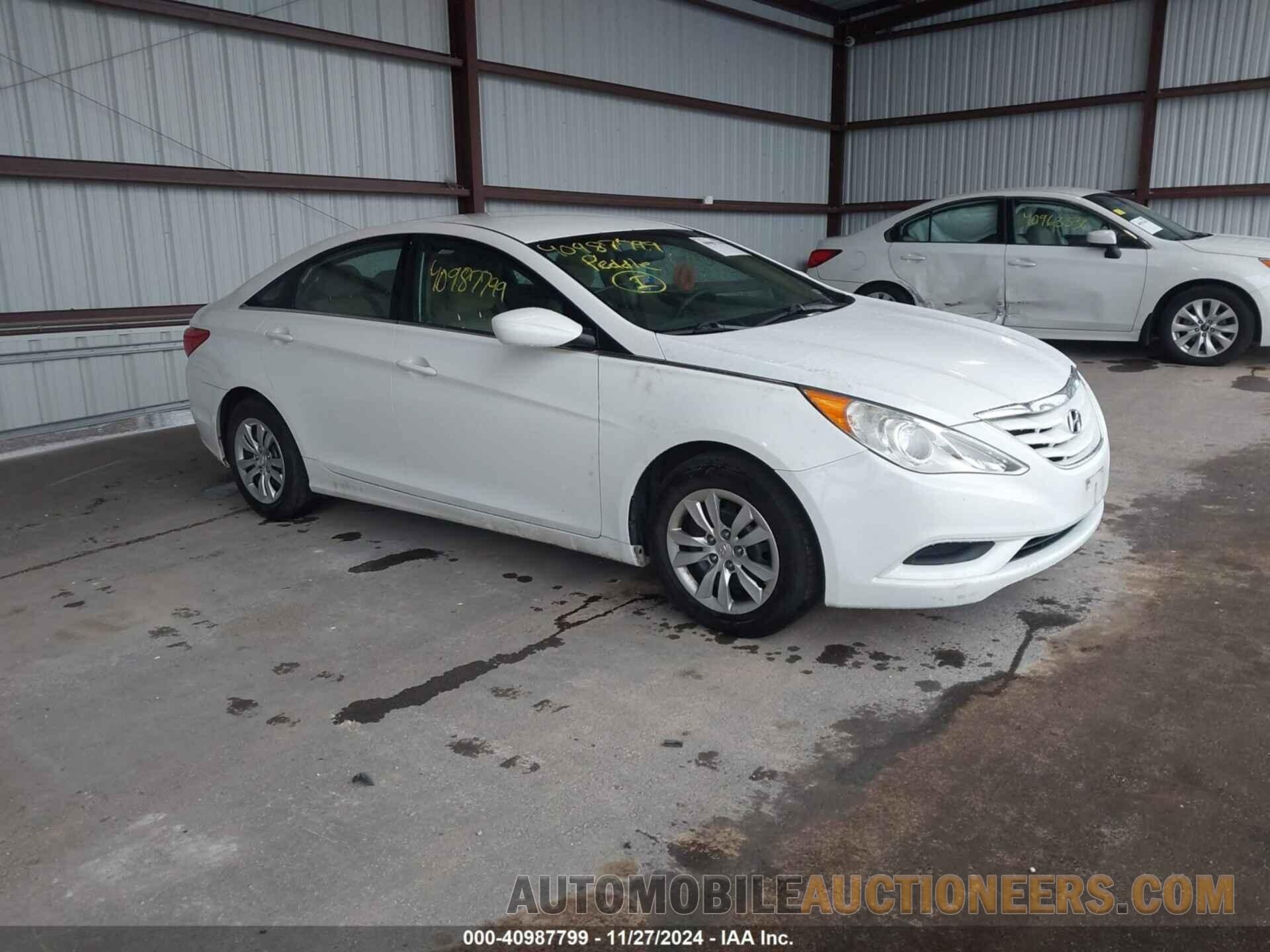 5NPEB4ACXBH308671 HYUNDAI SONATA 2011