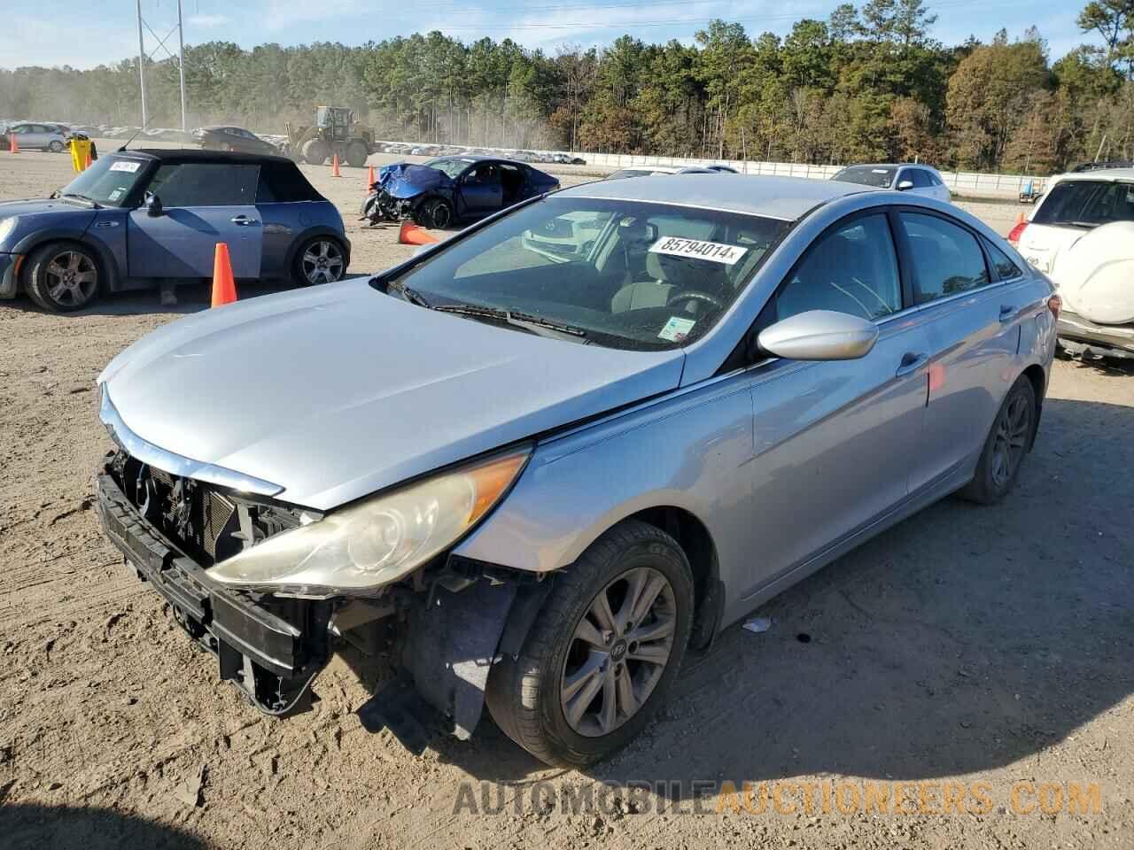 5NPEB4ACXCH355099 HYUNDAI SONATA 2012