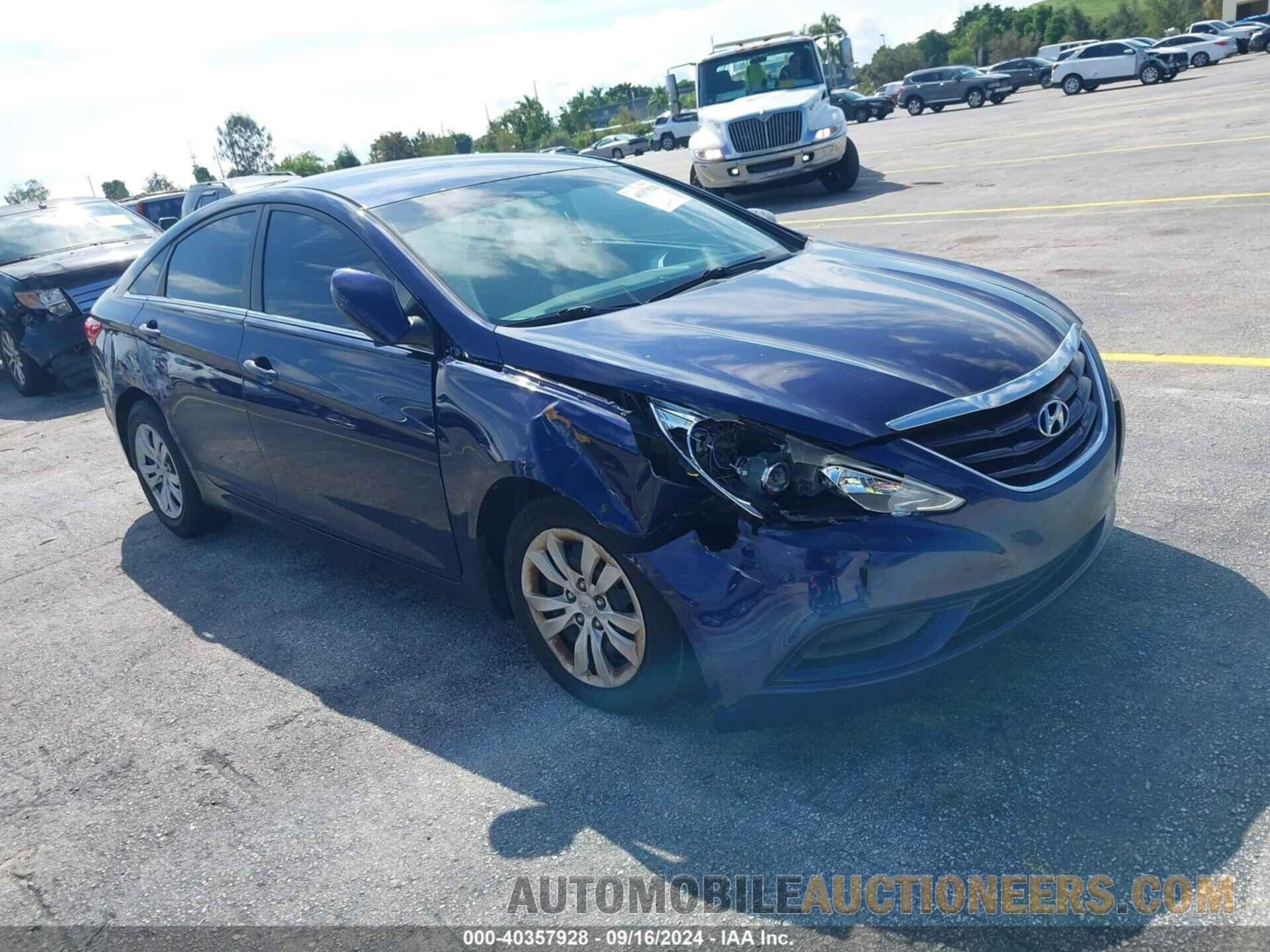 5NPEB4ACXCH411736 HYUNDAI SONATA 2012