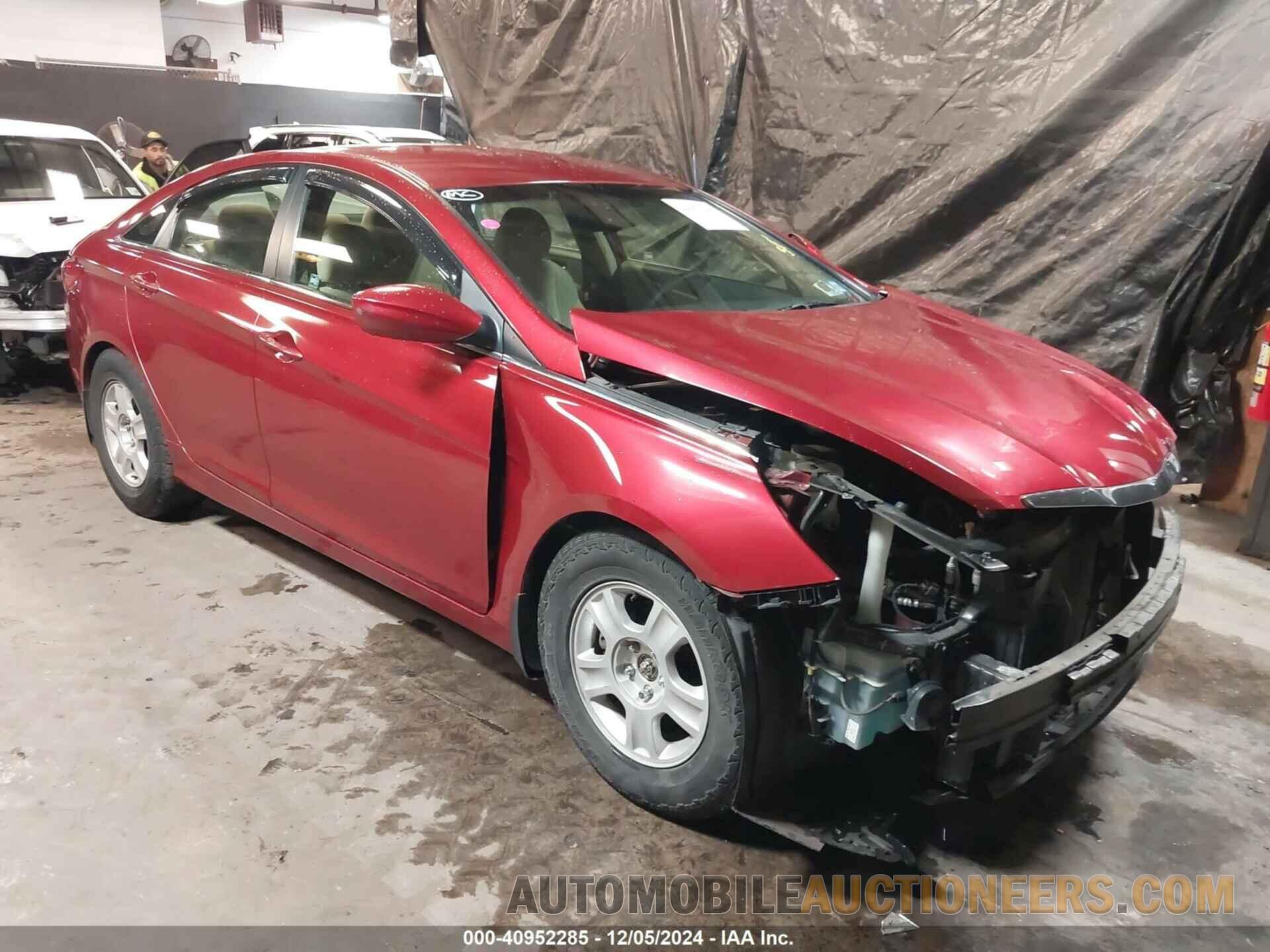 5NPEB4ACXCH462783 HYUNDAI SONATA 2012