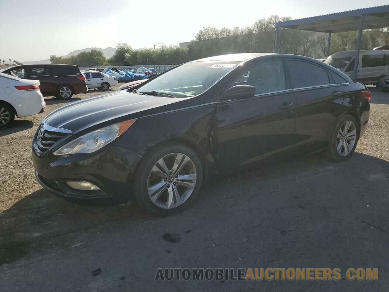 5NPEB4ACXDH504418 HYUNDAI SONATA 2013