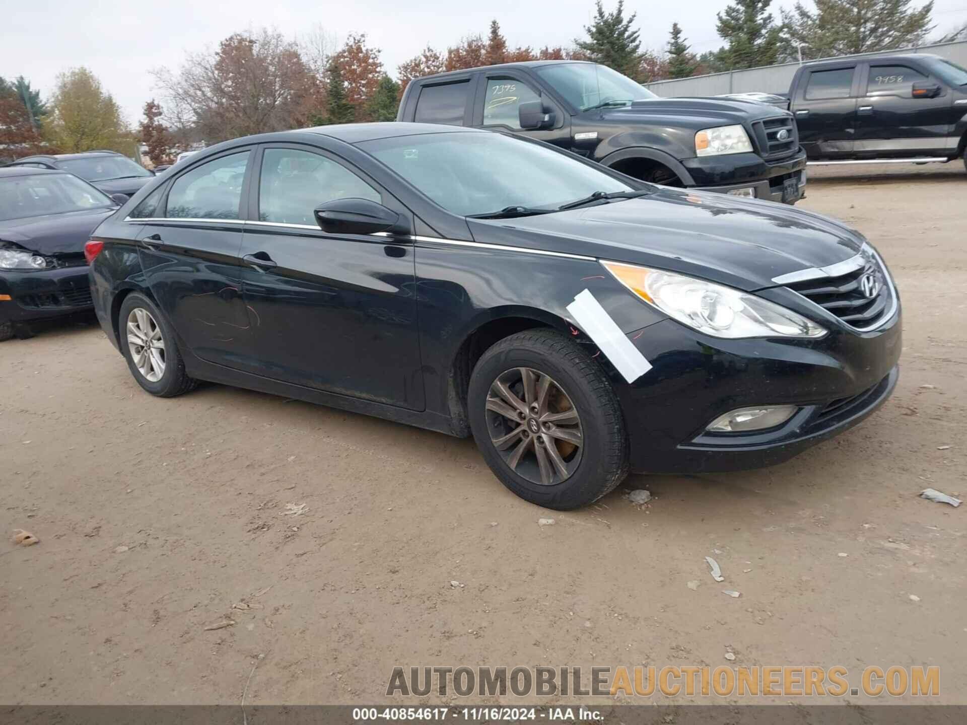 5NPEB4ACXDH647188 HYUNDAI SONATA 2013